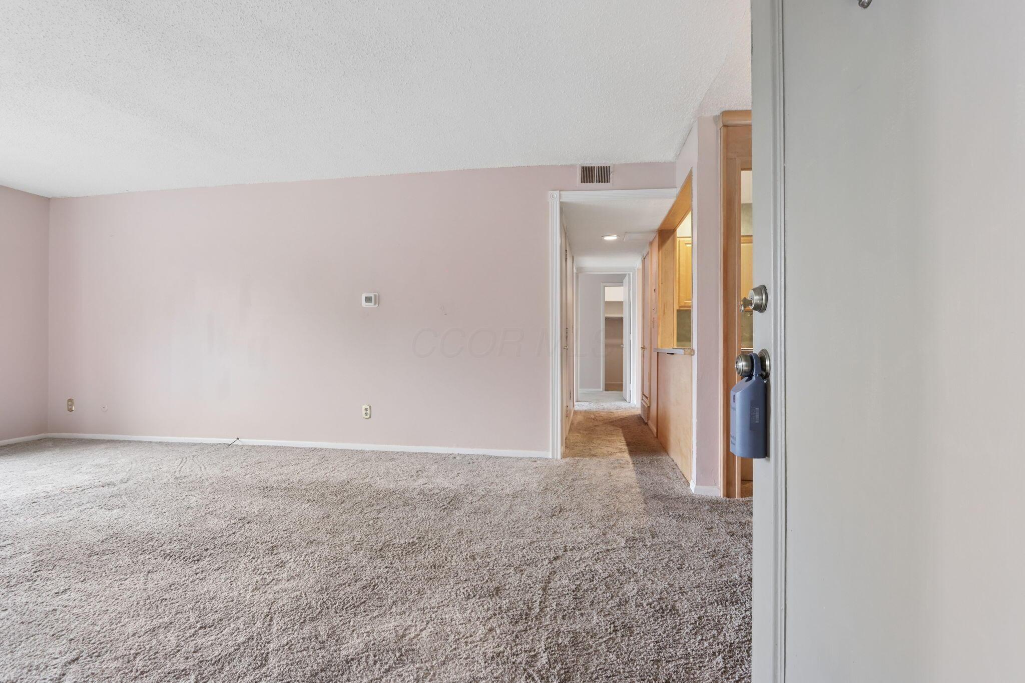 1218 Lake Shore, B Property Photo 5