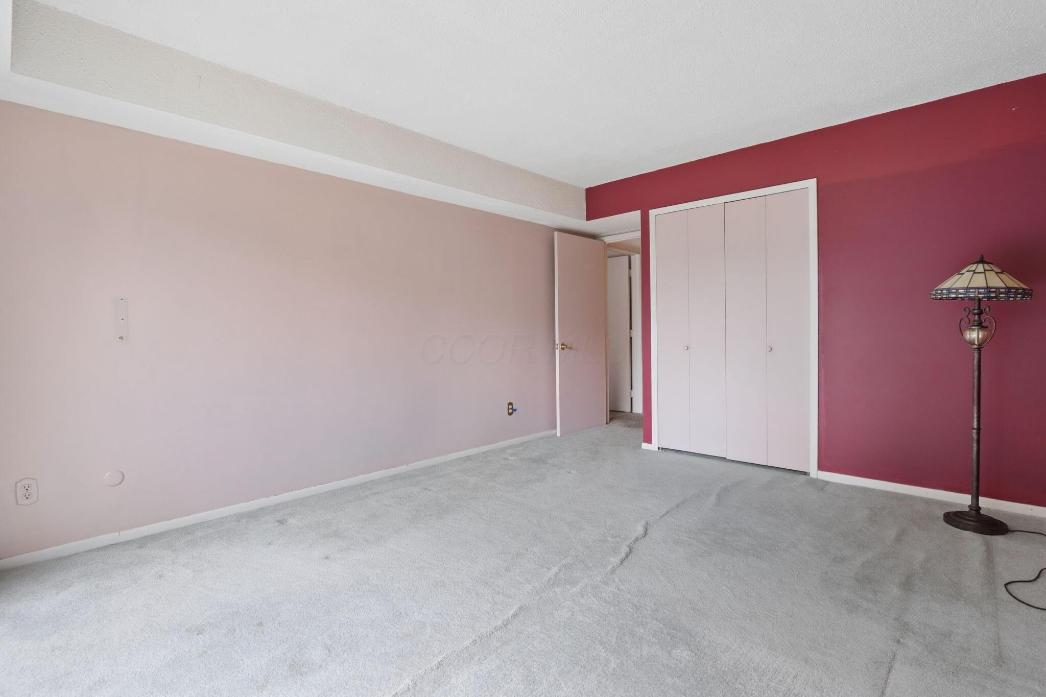 1218 Lake Shore, B Property Photo 16