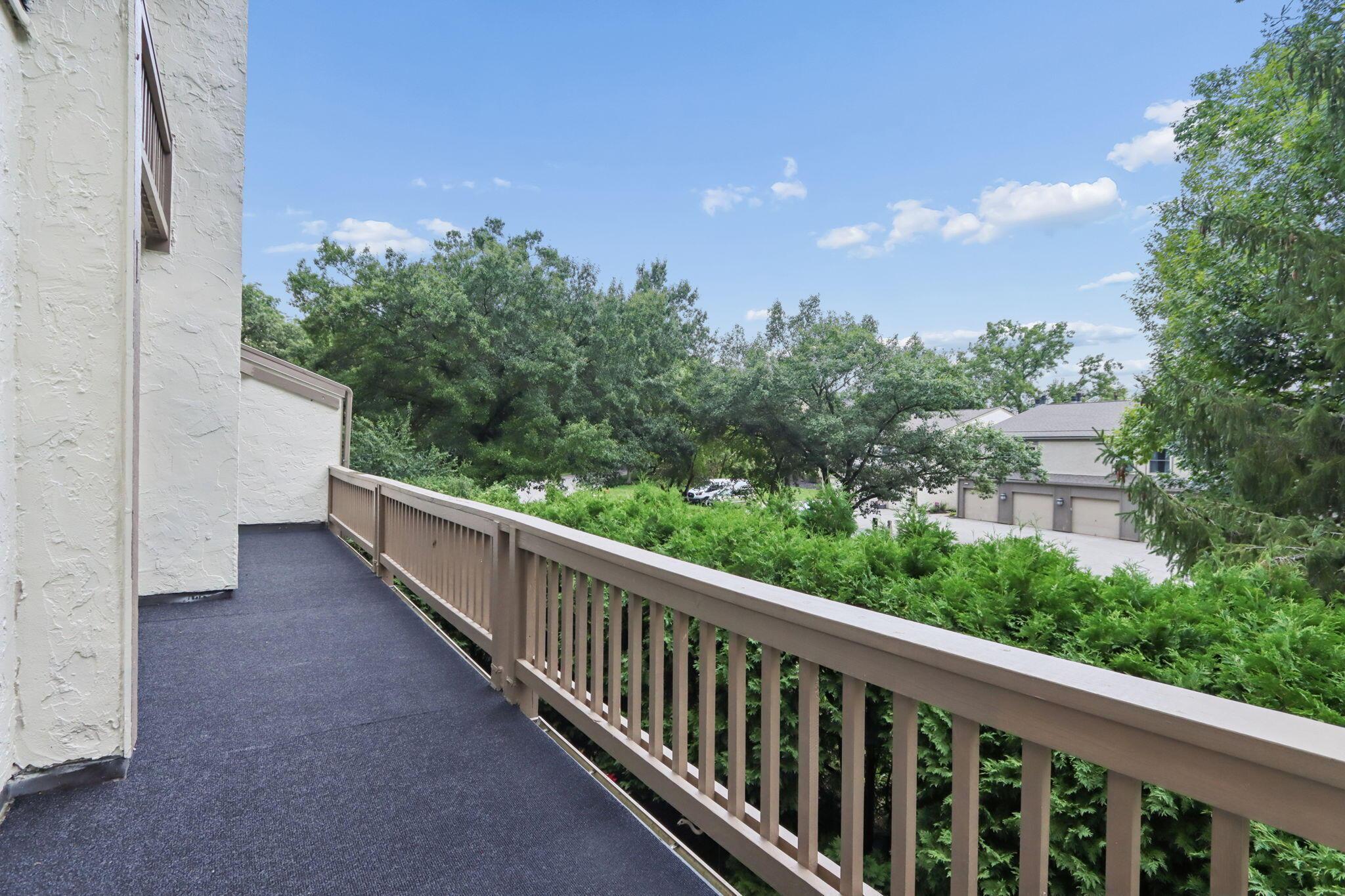 1218 Lake Shore, B Property Photo 26
