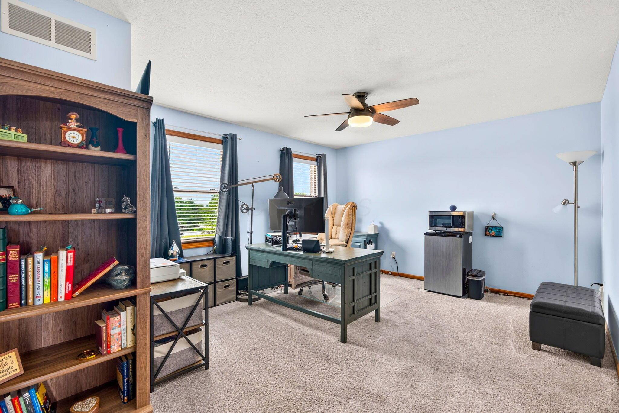 1210 Chester Way Nw Property Photo 33