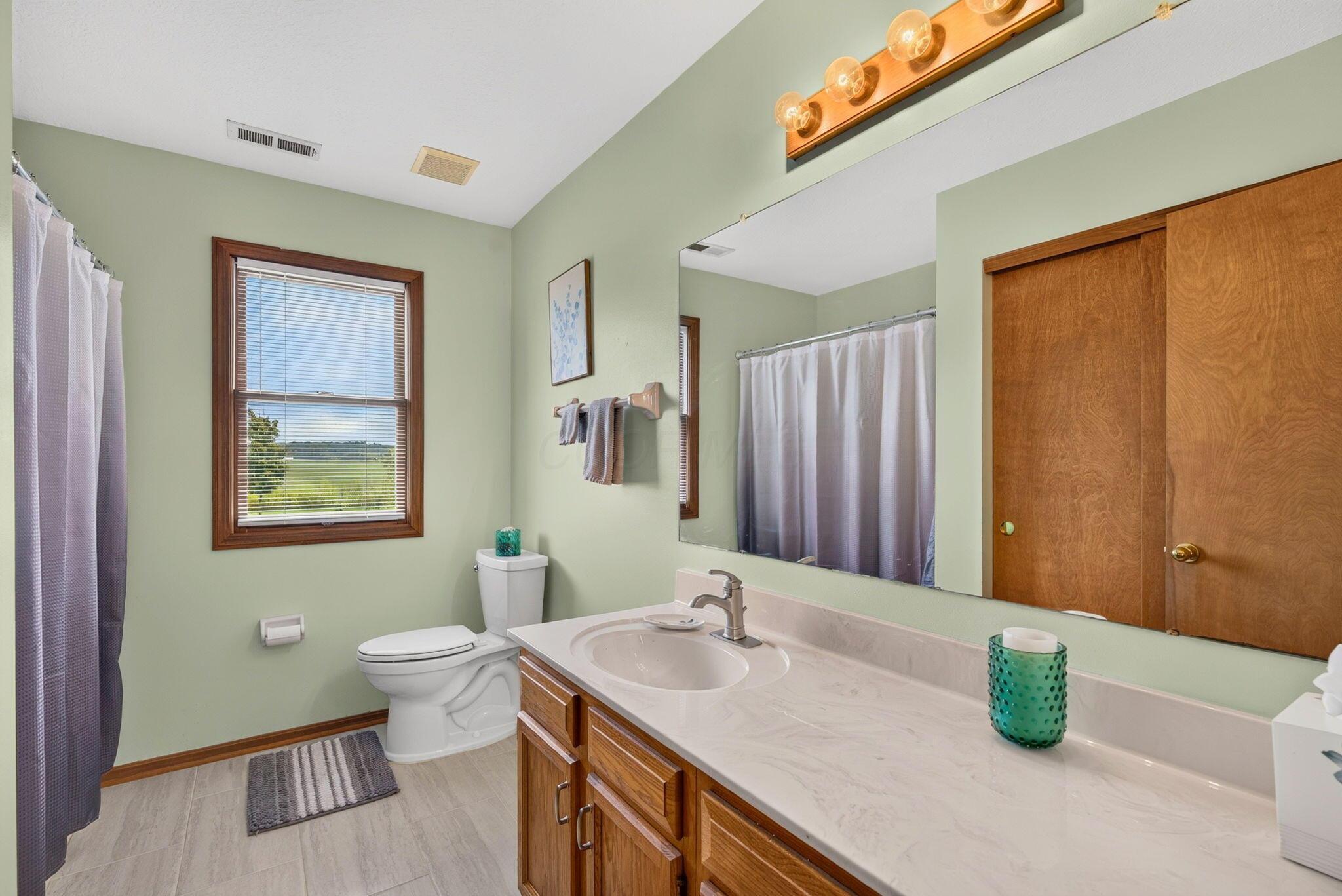 1210 Chester Way Nw Property Photo 36