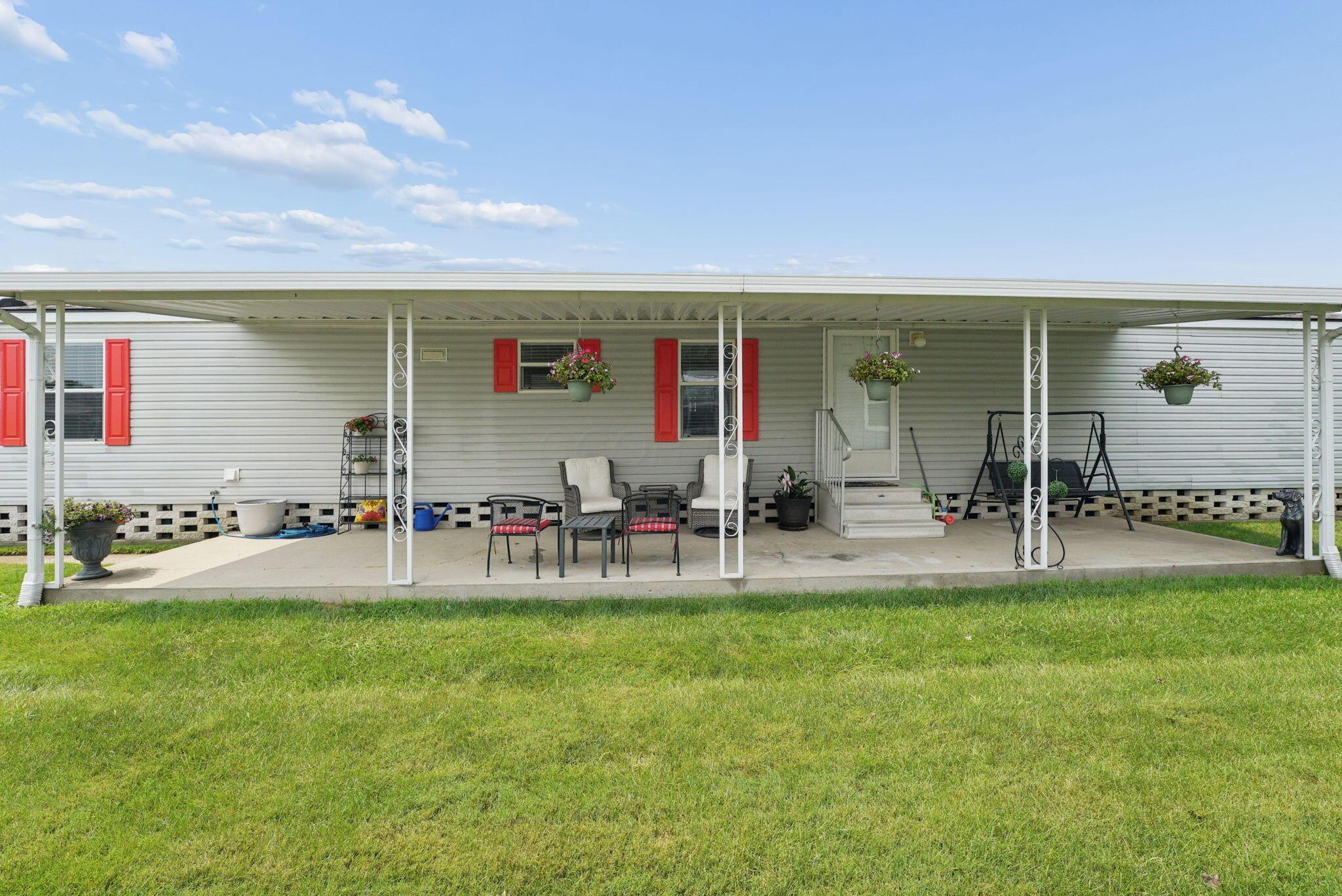 668 Royal Palm Court Property Photo 1