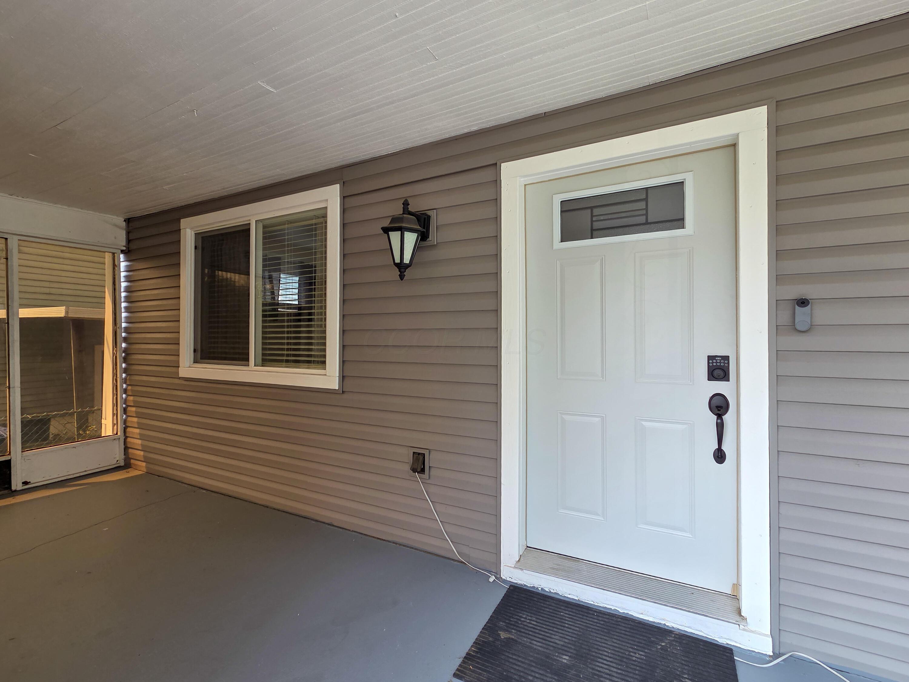 964 Lawrence Drive Property Photo 27