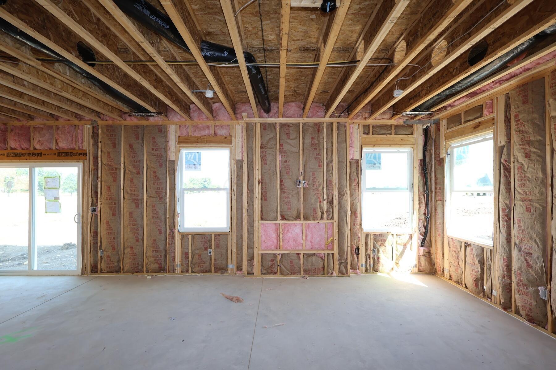 1133 Brittany Drive Property Photo 3