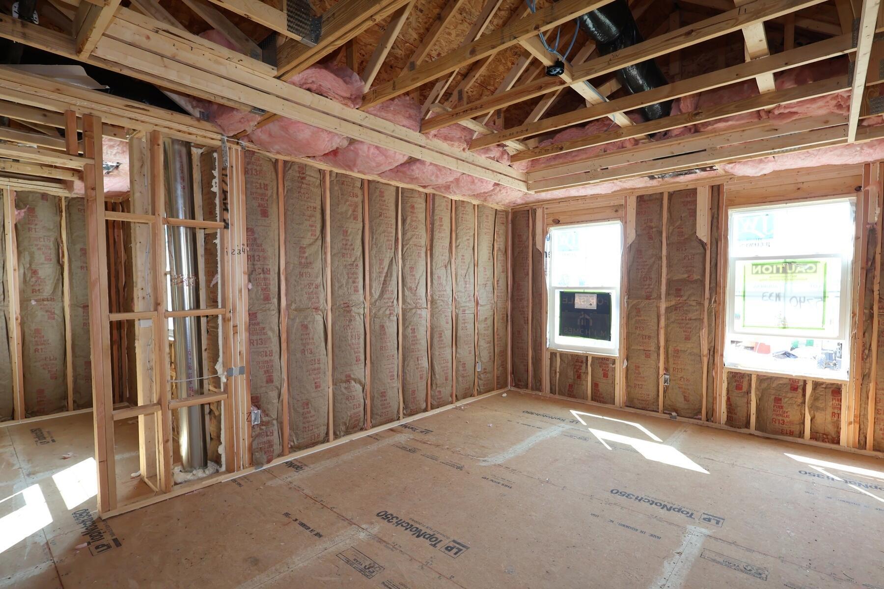 1133 Brittany Drive Property Photo 4