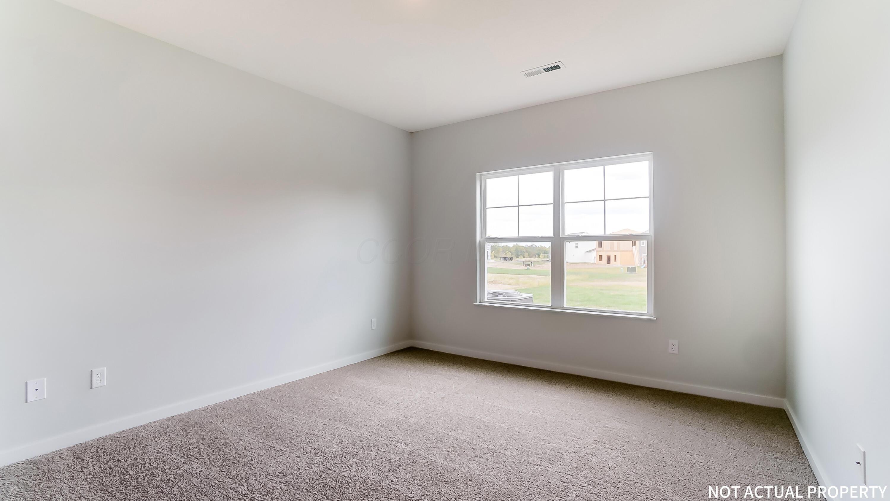 1175 Stratford Way Property Photo 15