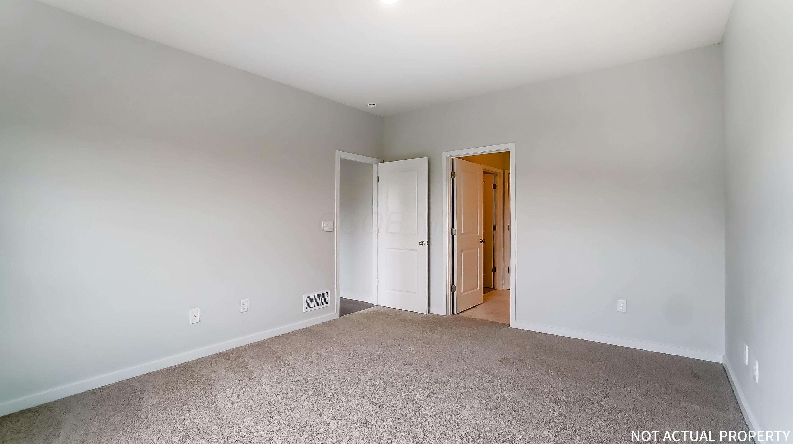 1175 Stratford Way Property Photo 17