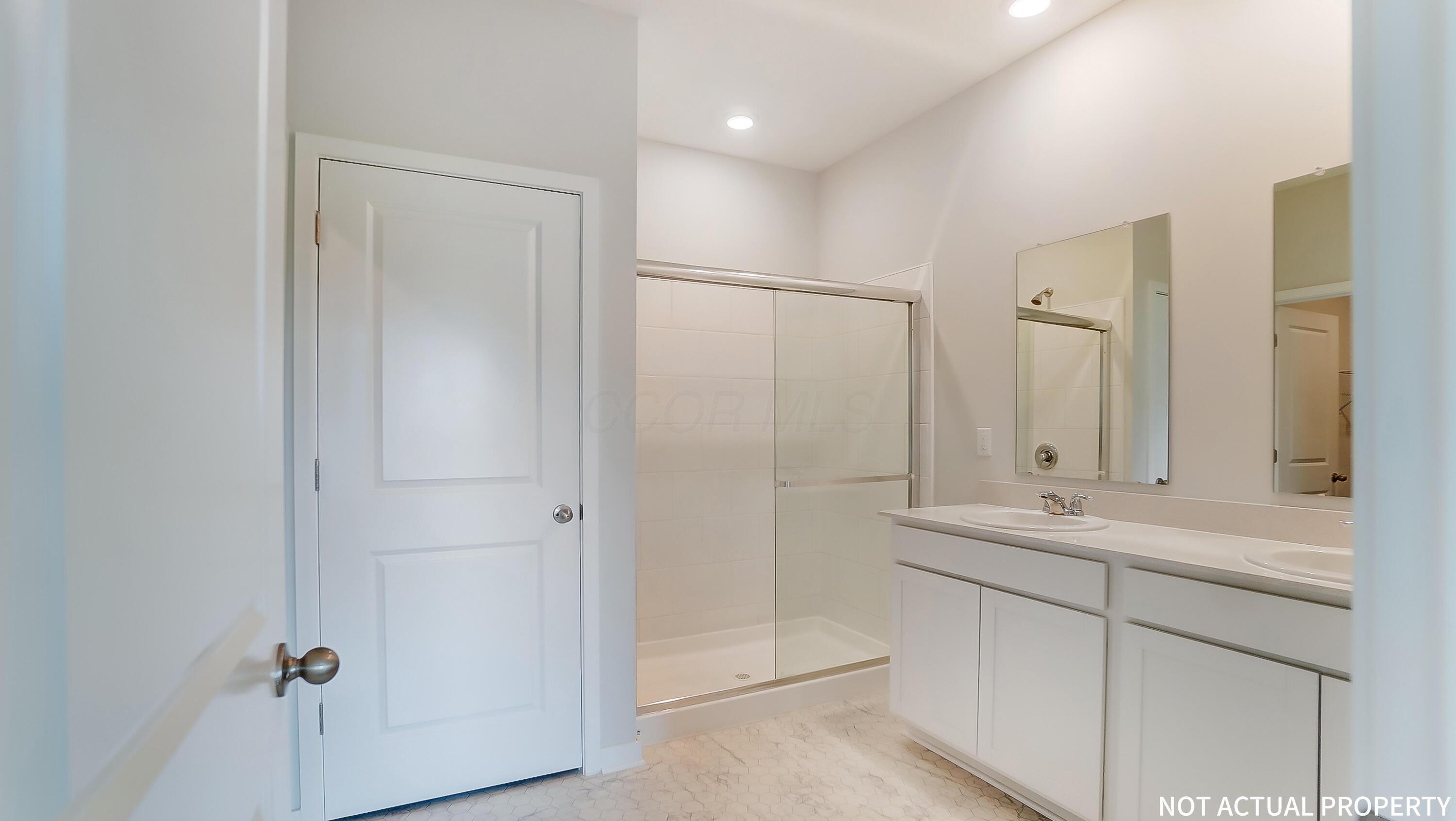 1175 Stratford Way Property Photo 18