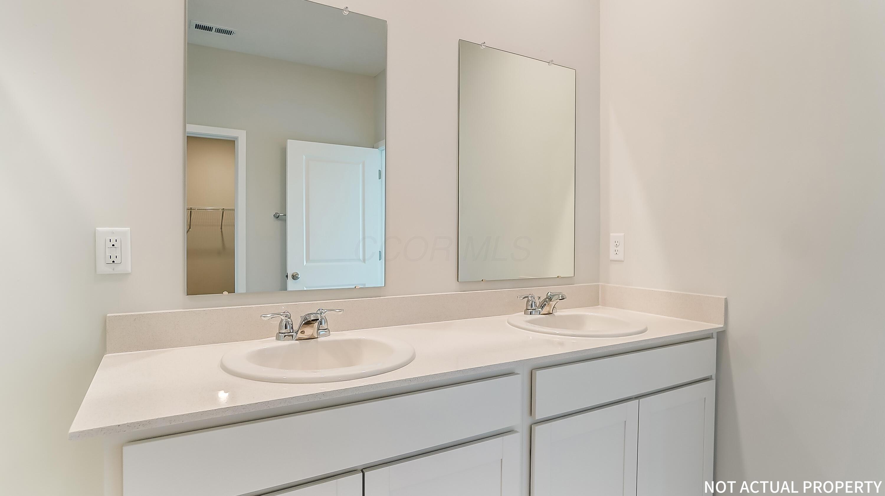 1175 Stratford Way Property Photo 20