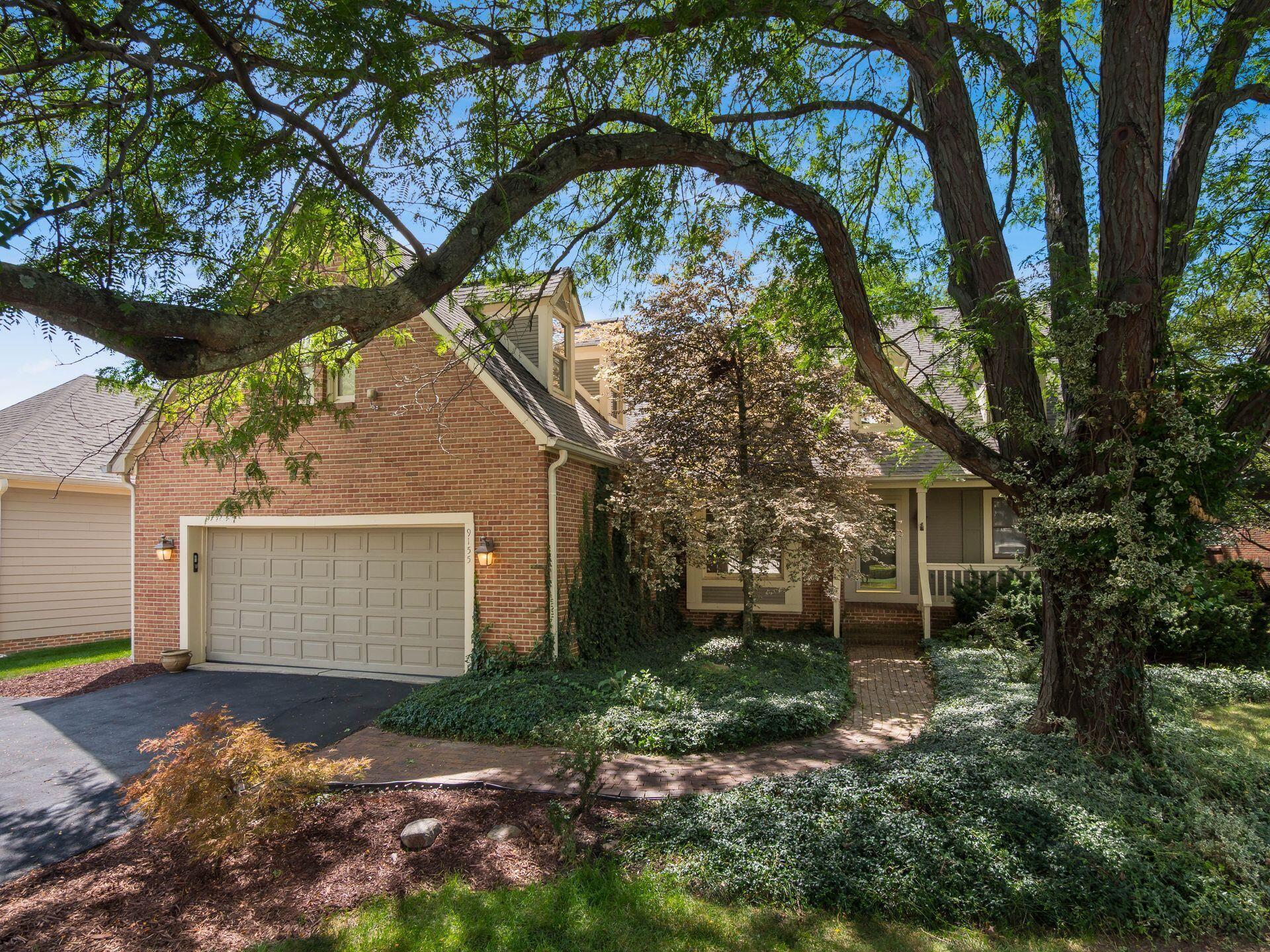 9155 N Moors Place N Property Photo 3