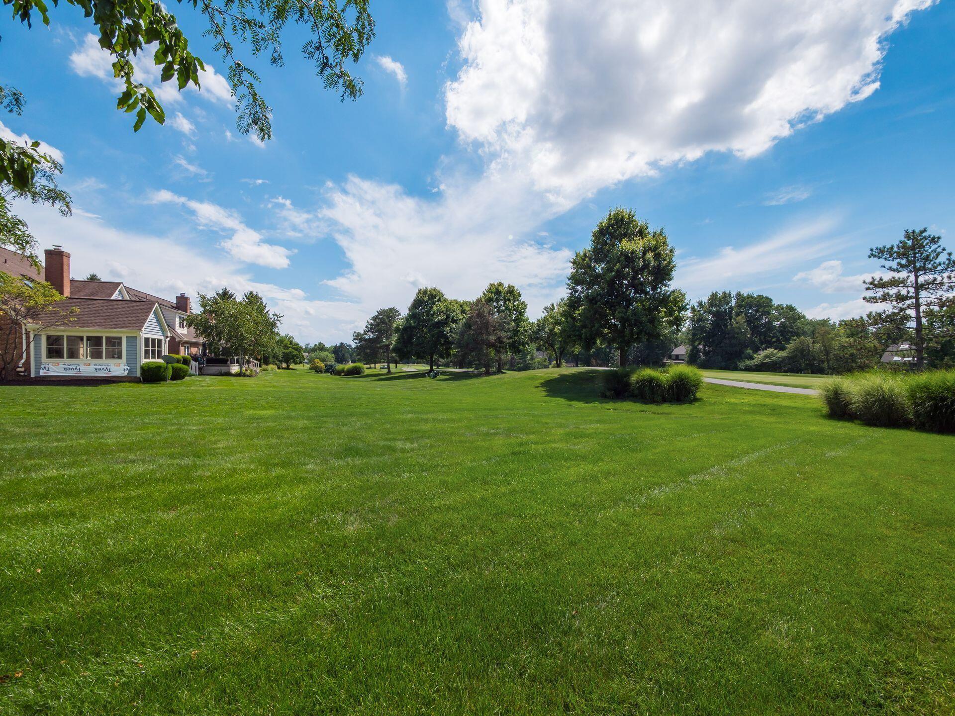 9155 N Moors Place N Property Photo 14