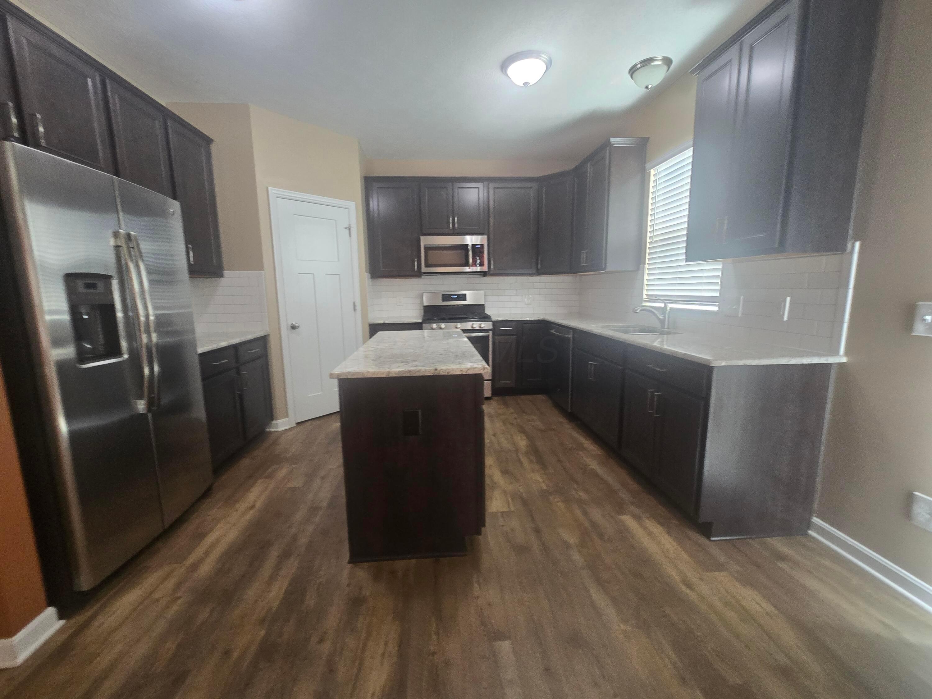 8727 Crooked Maple Drive Property Photo 10