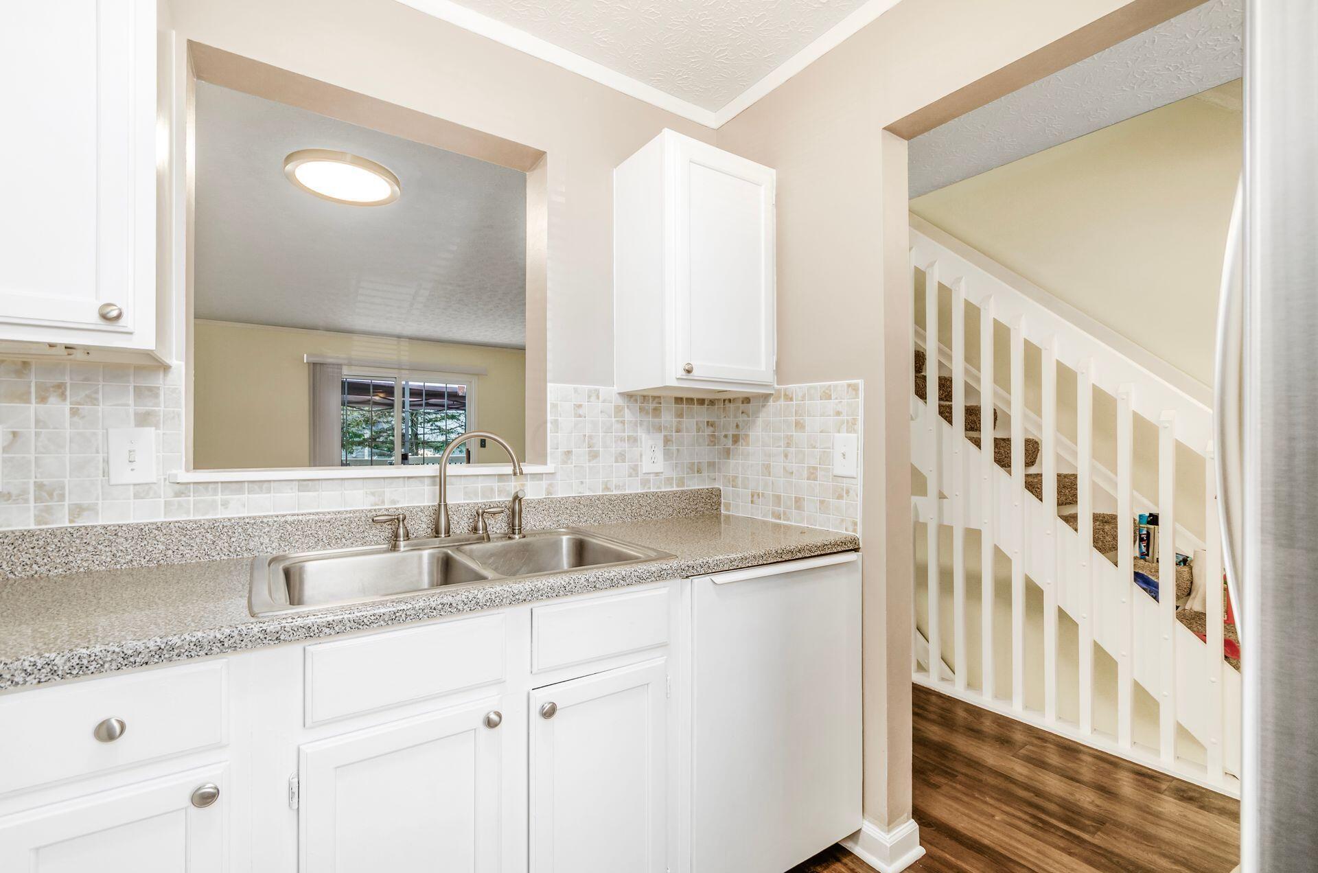5805 Blendon Place Drive, 13d Property Photo 15