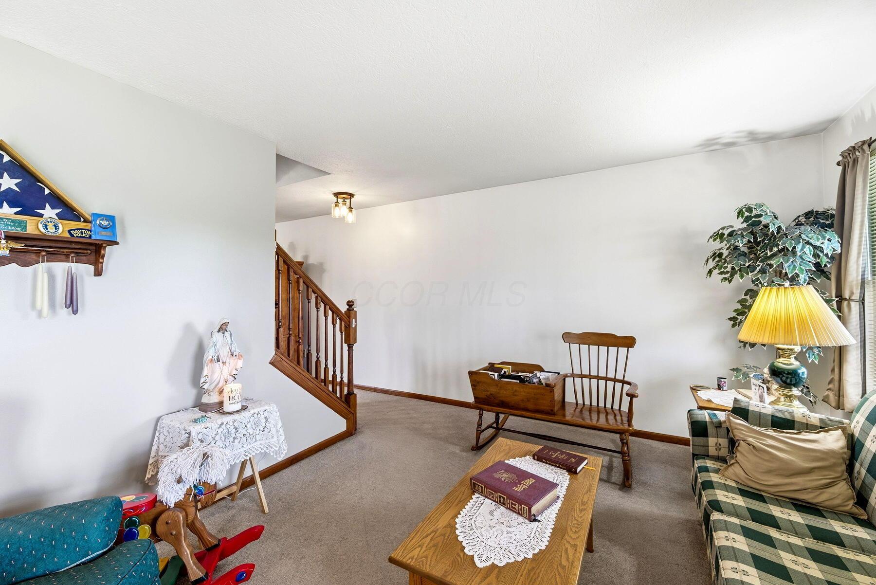 1251 Carr Road Property Photo 5