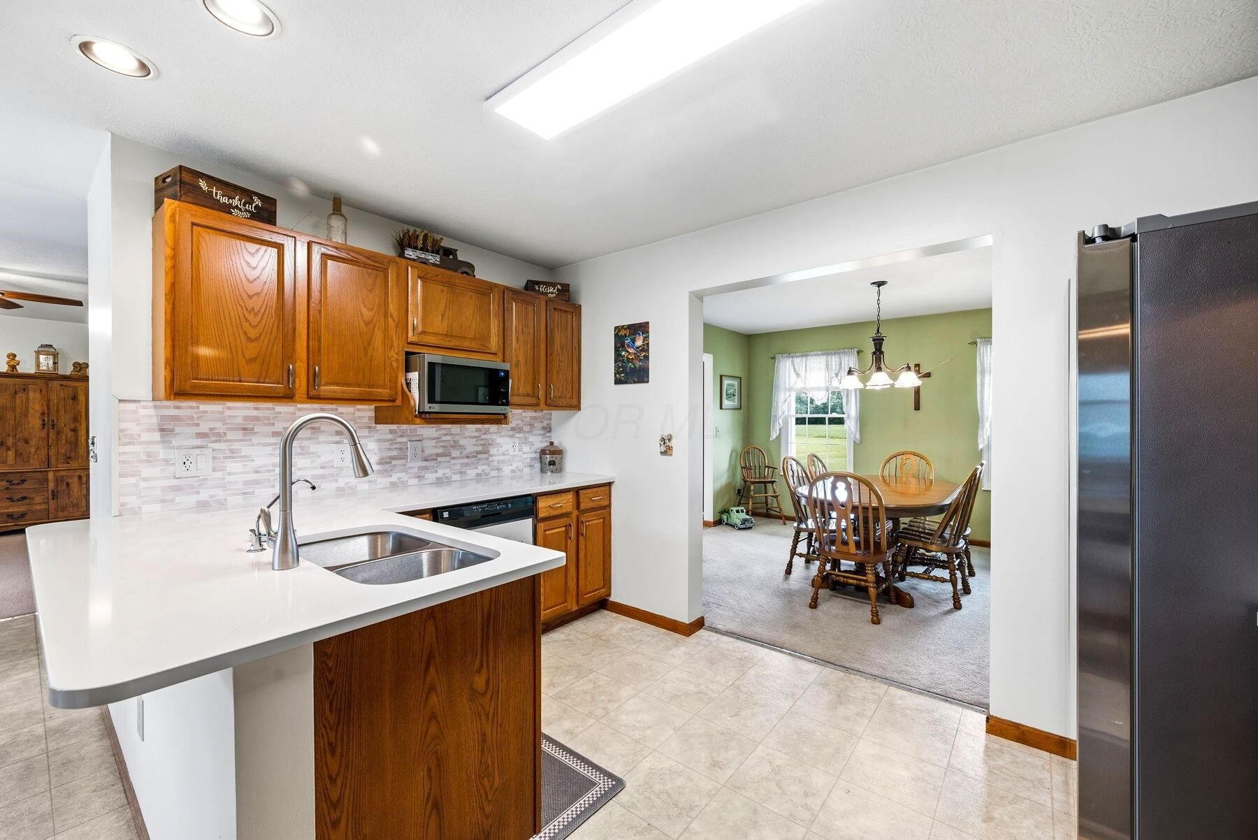 1251 Carr Road Property Photo 8