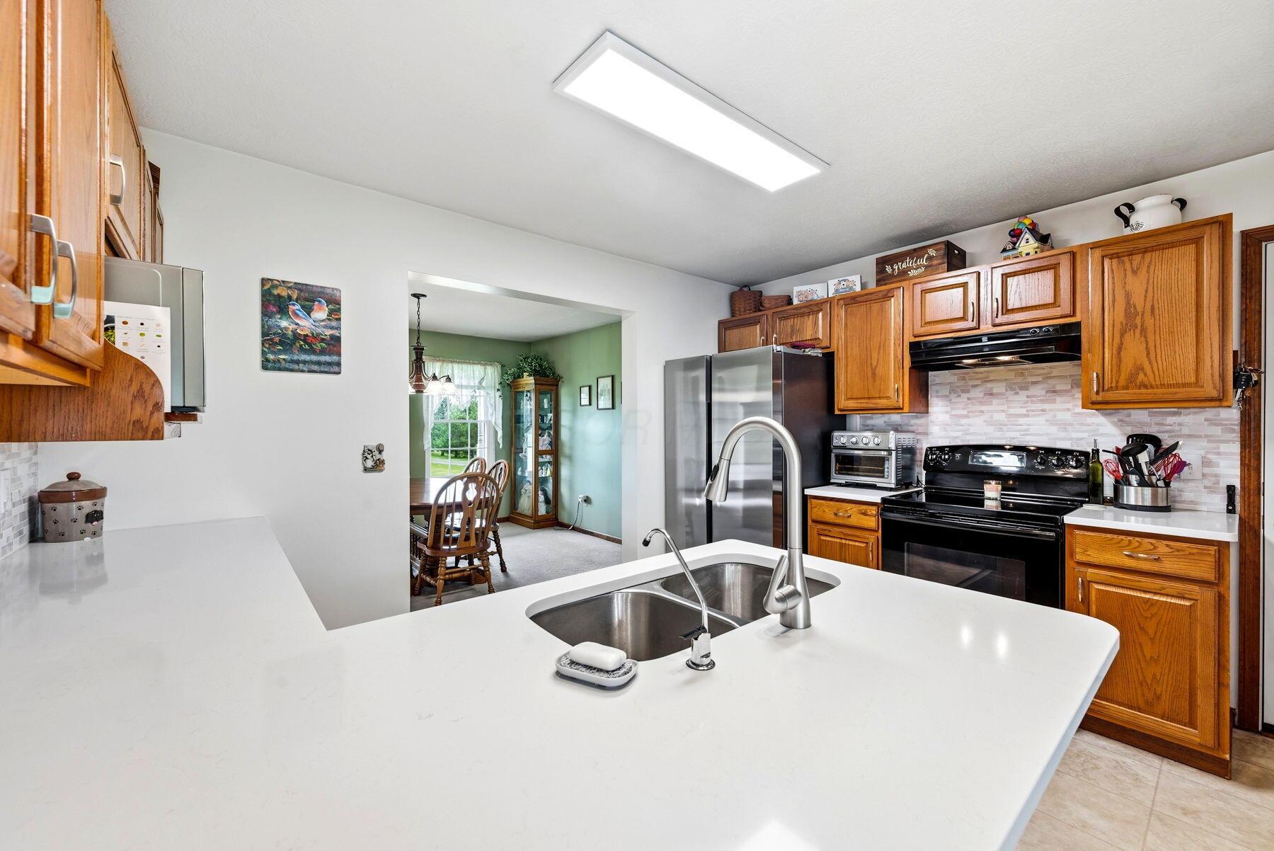 1251 Carr Road Property Photo 9