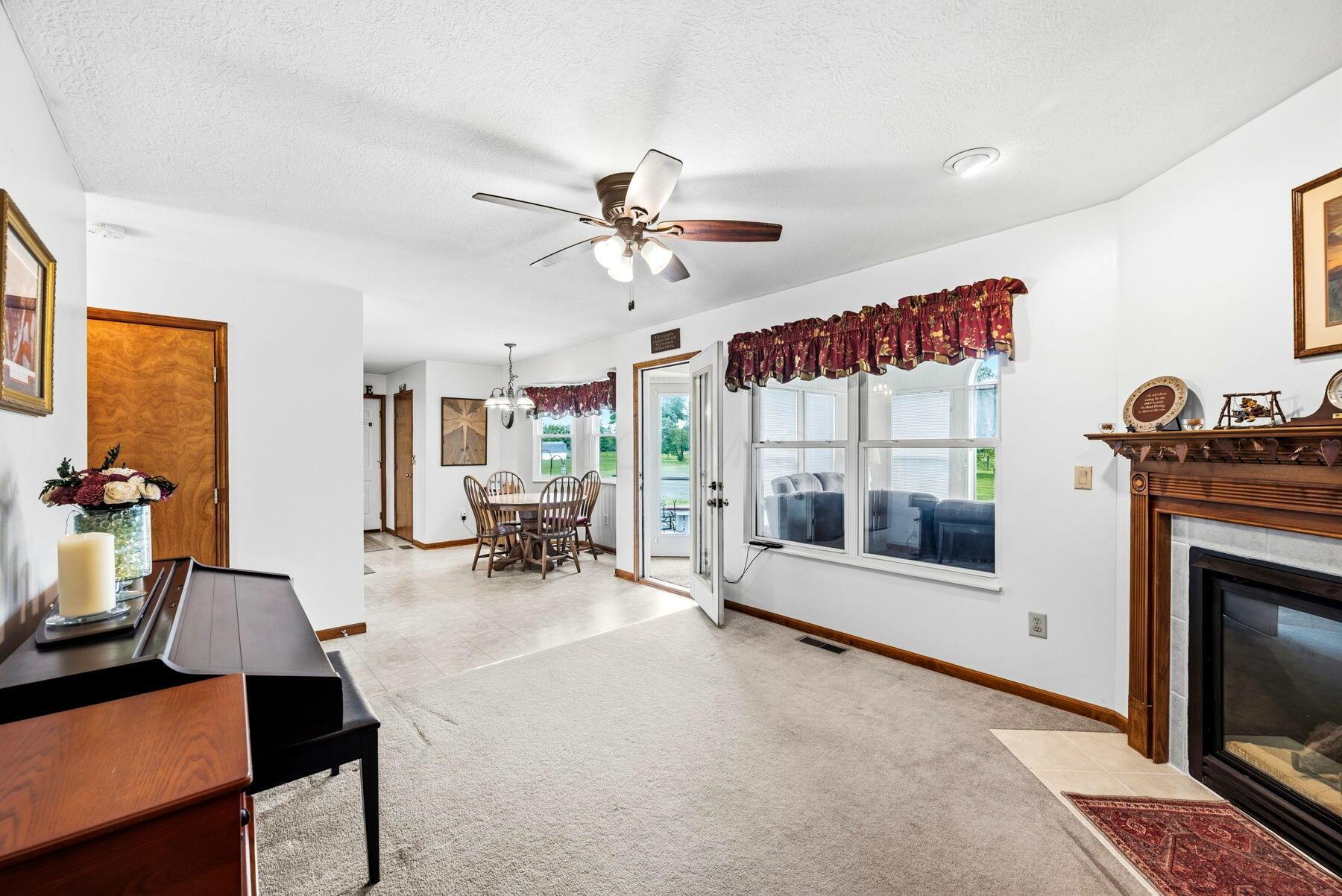 1251 Carr Road Property Photo 13