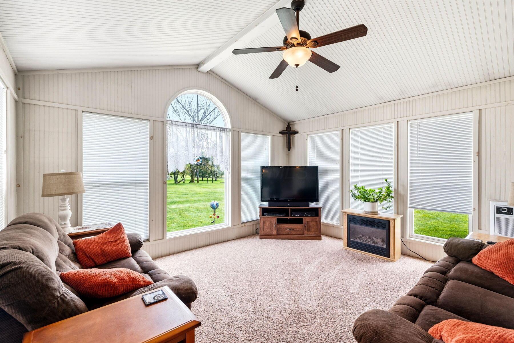 1251 Carr Road Property Photo 16