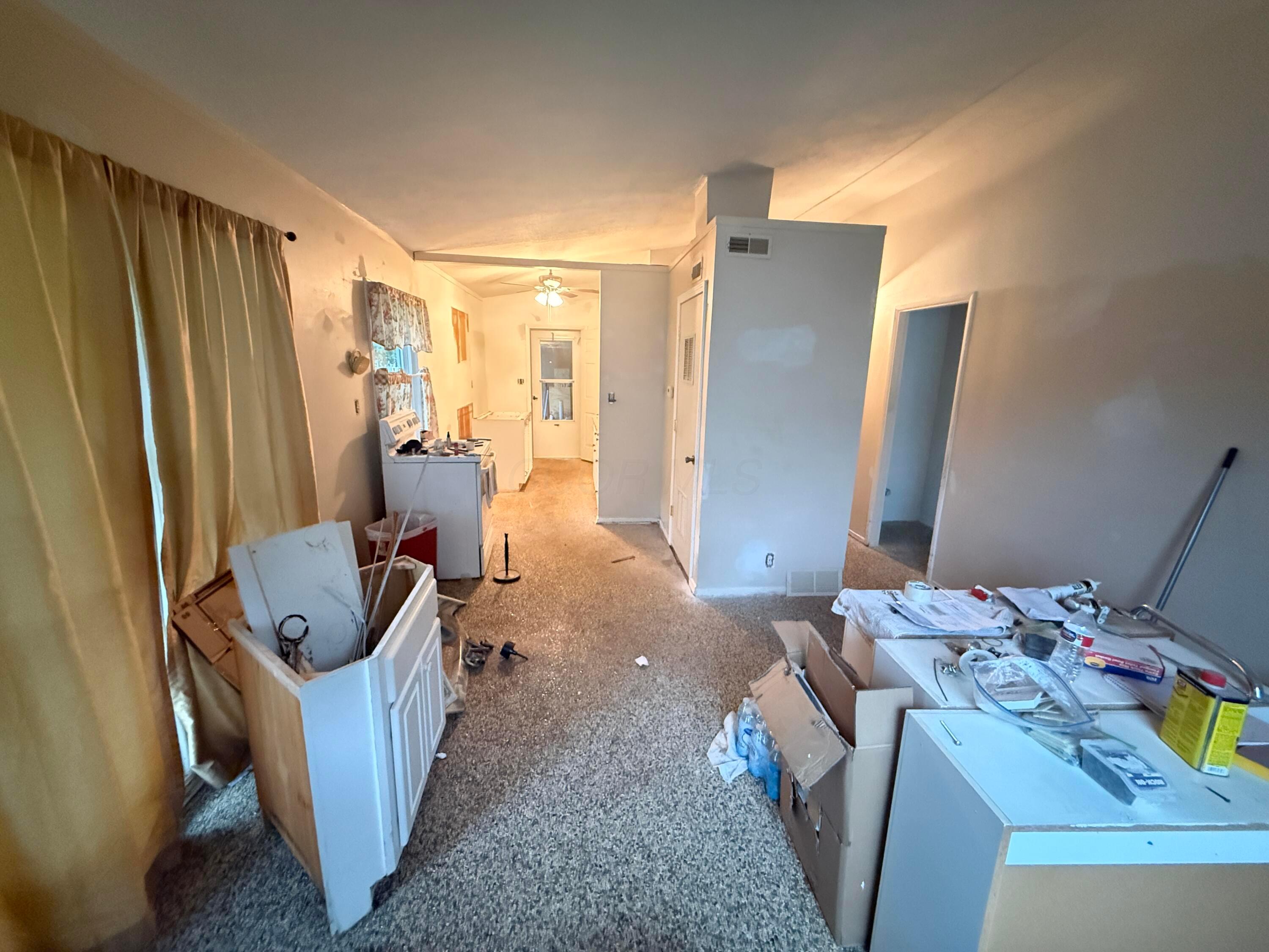 226030525 Property Photo 2