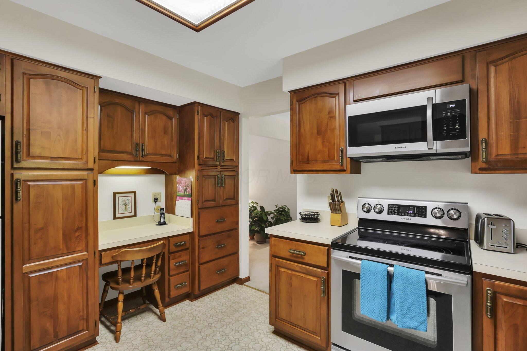 689 Howell Drive Property Photo 10
