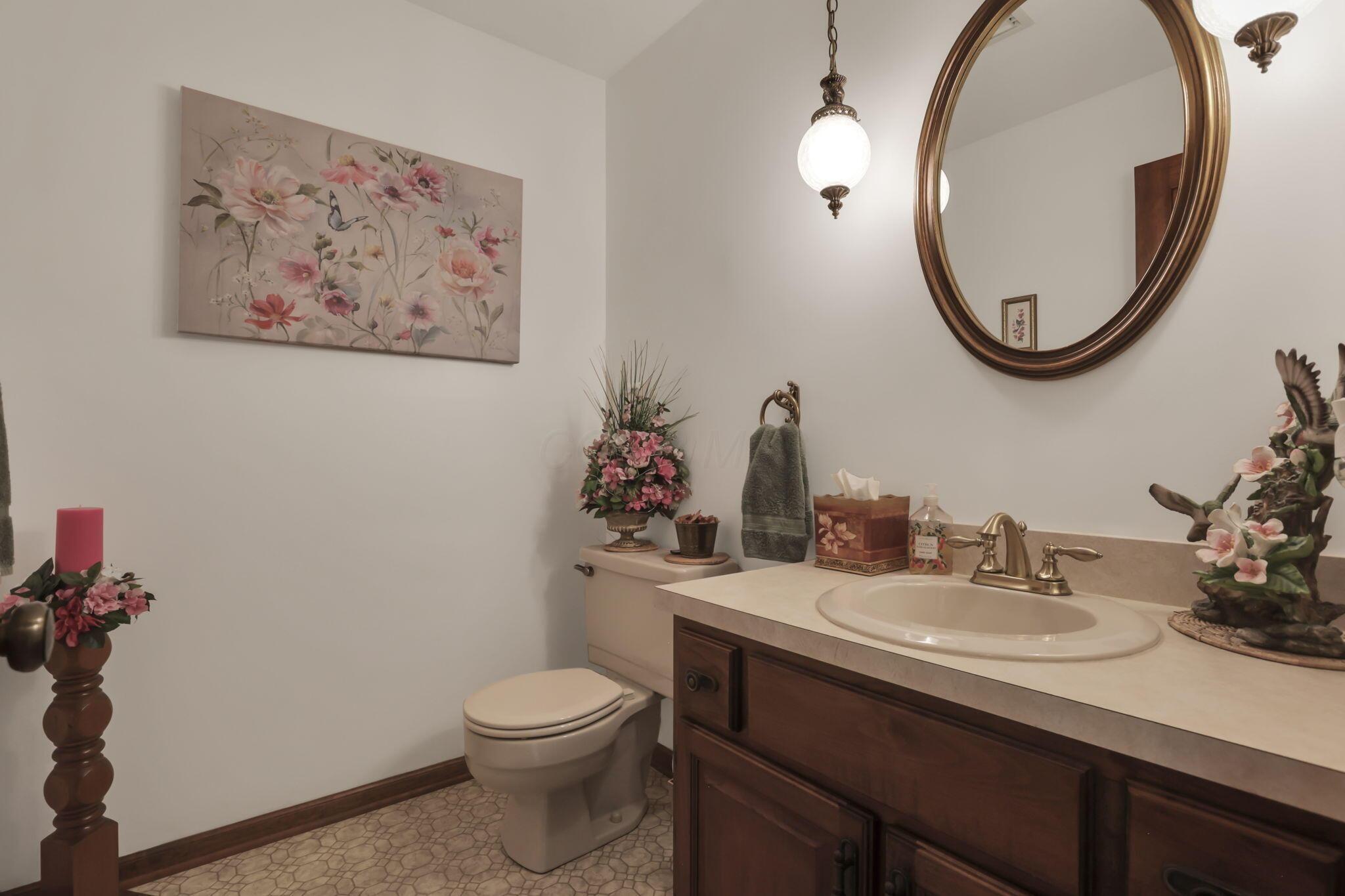 689 Howell Drive Property Photo 14