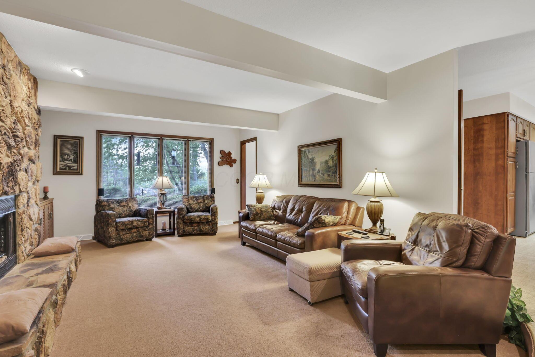 689 Howell Drive Property Photo 16