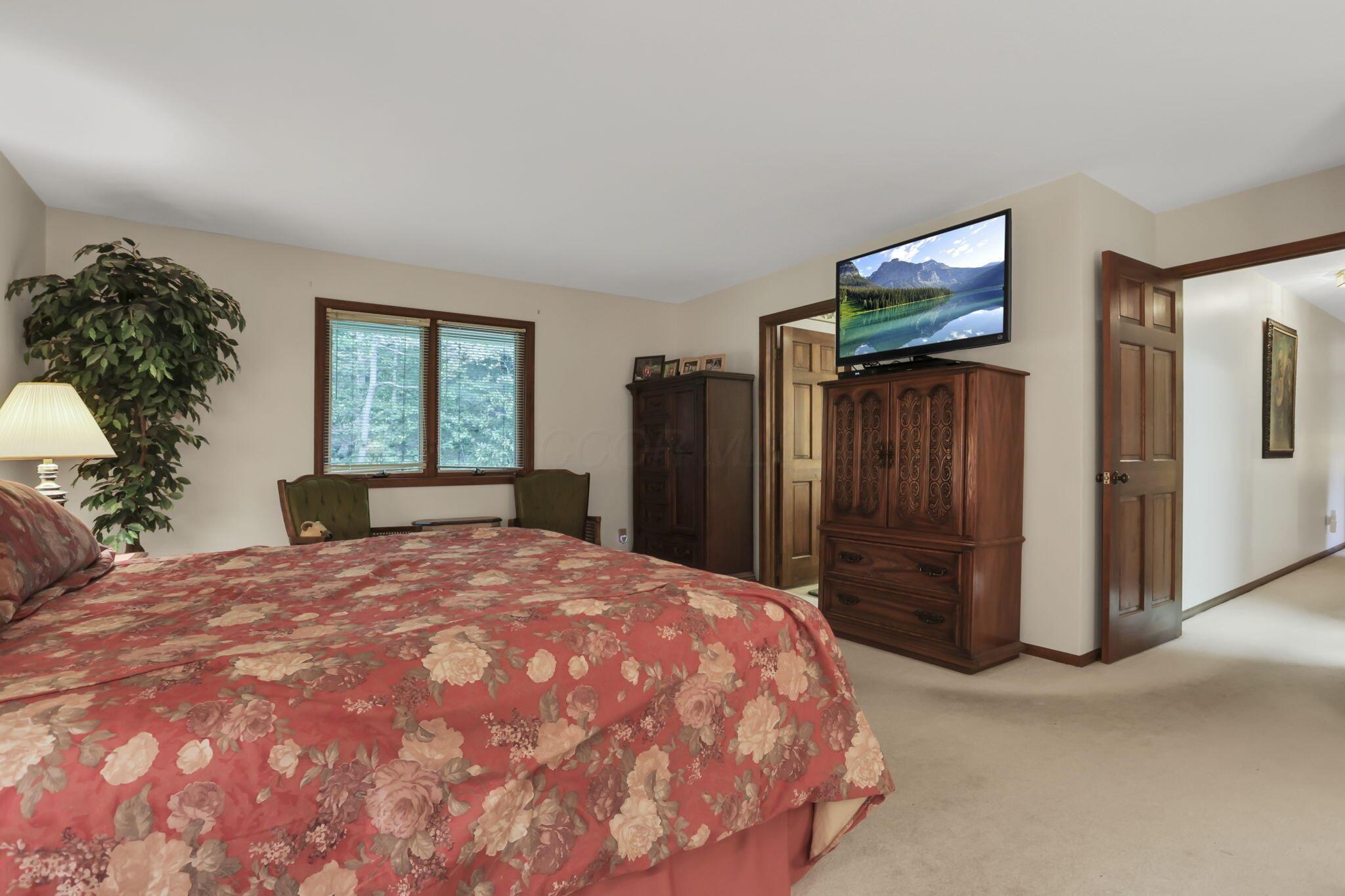 689 Howell Drive Property Photo 22
