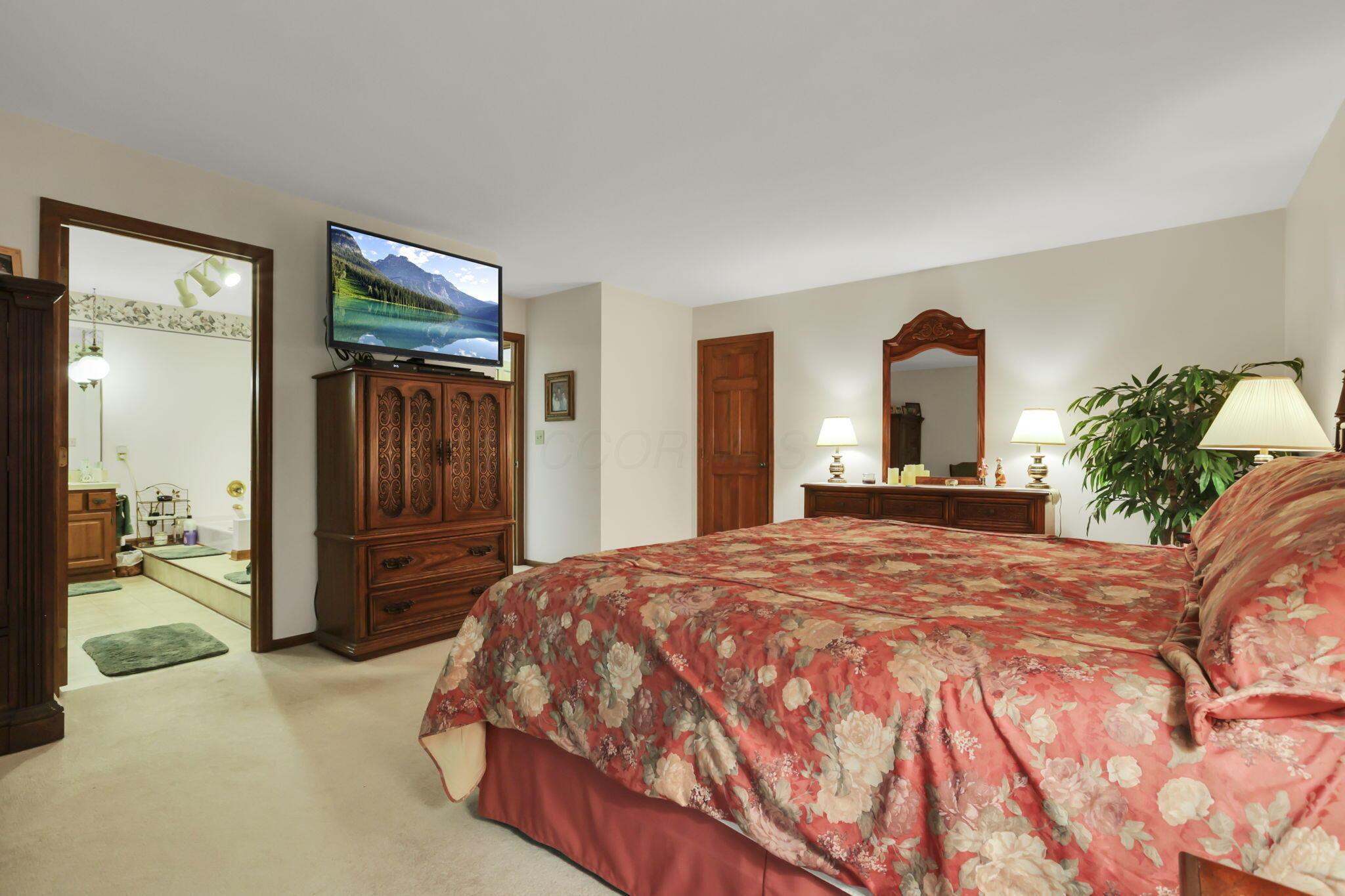 689 Howell Drive Property Photo 23