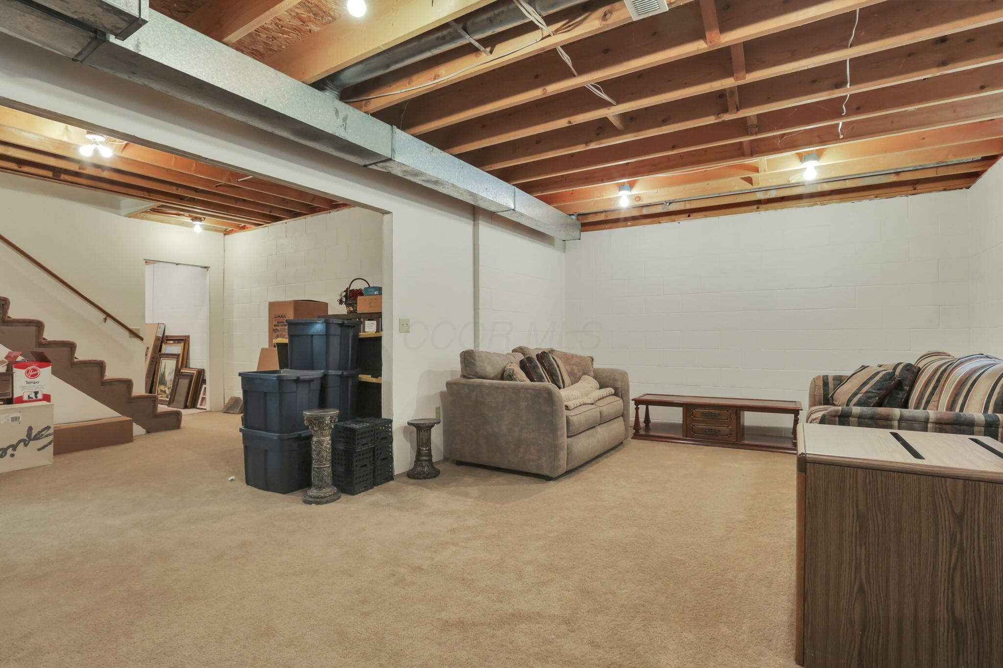 689 Howell Drive Property Photo 40