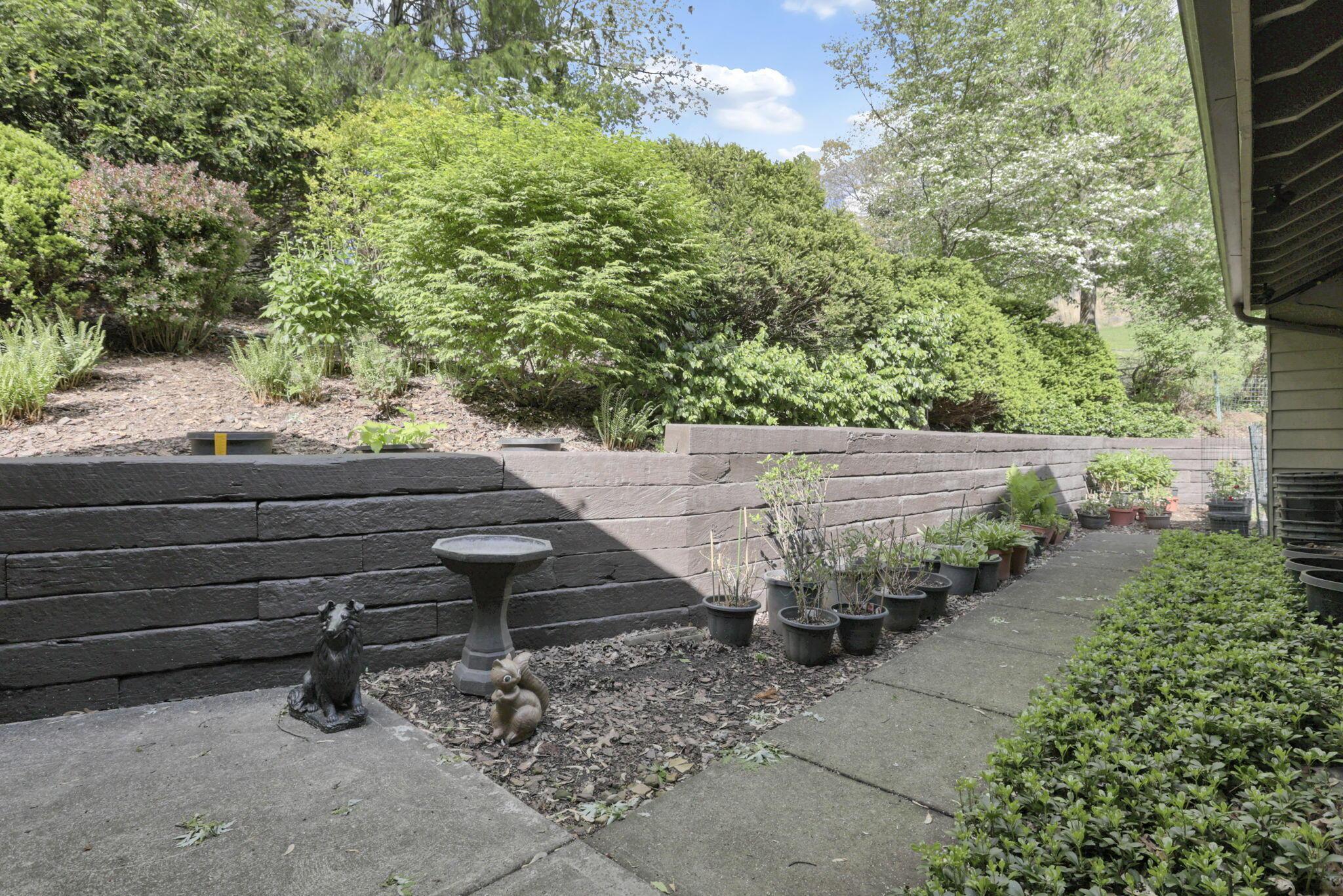 689 Howell Drive Property Photo 48