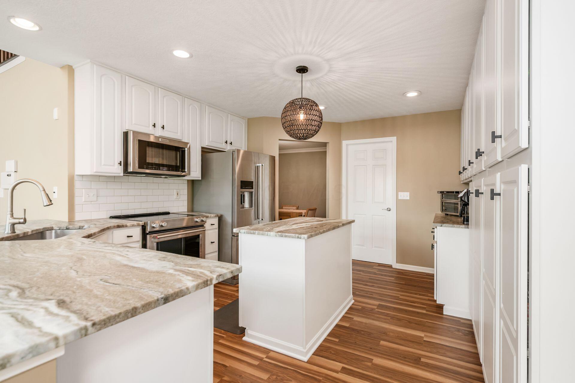 5857 Walterway Drive Property Photo 11