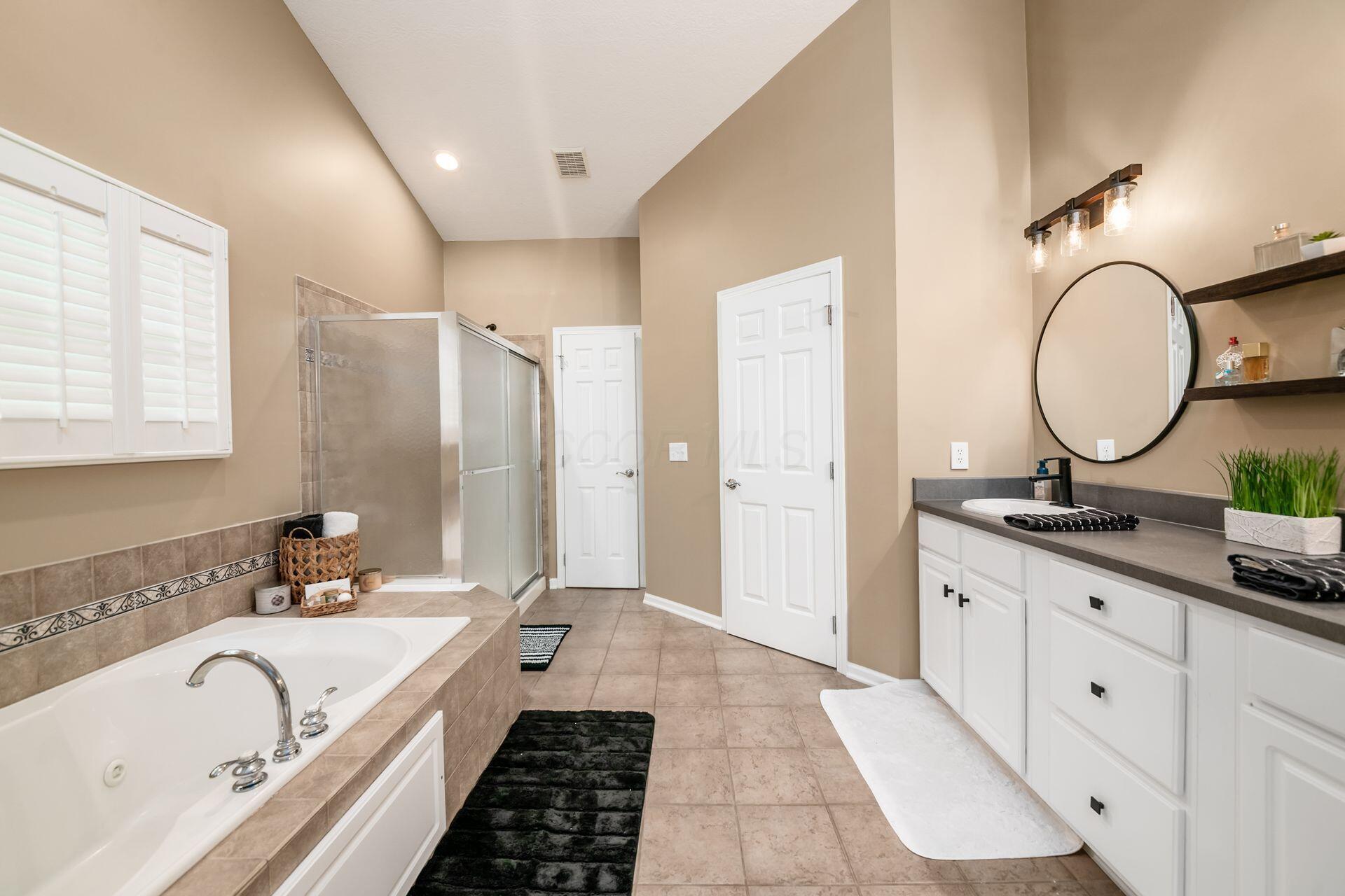 5857 Walterway Drive Property Photo 24