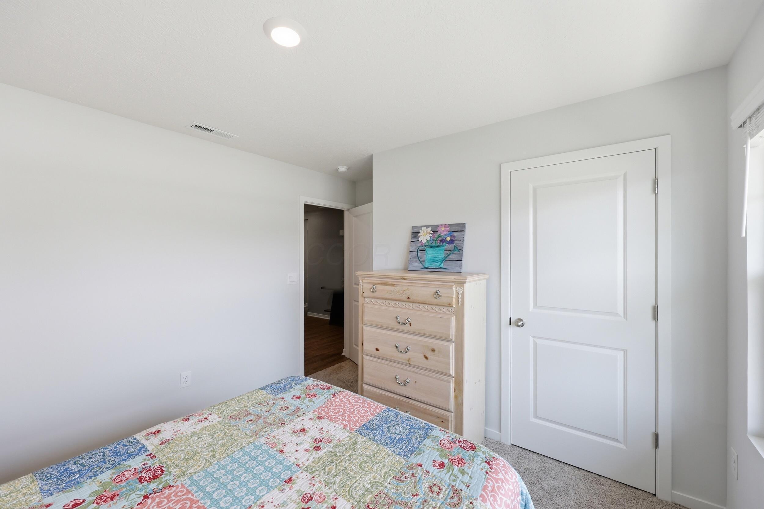 1017 Sherwood Loop Property Photo 17