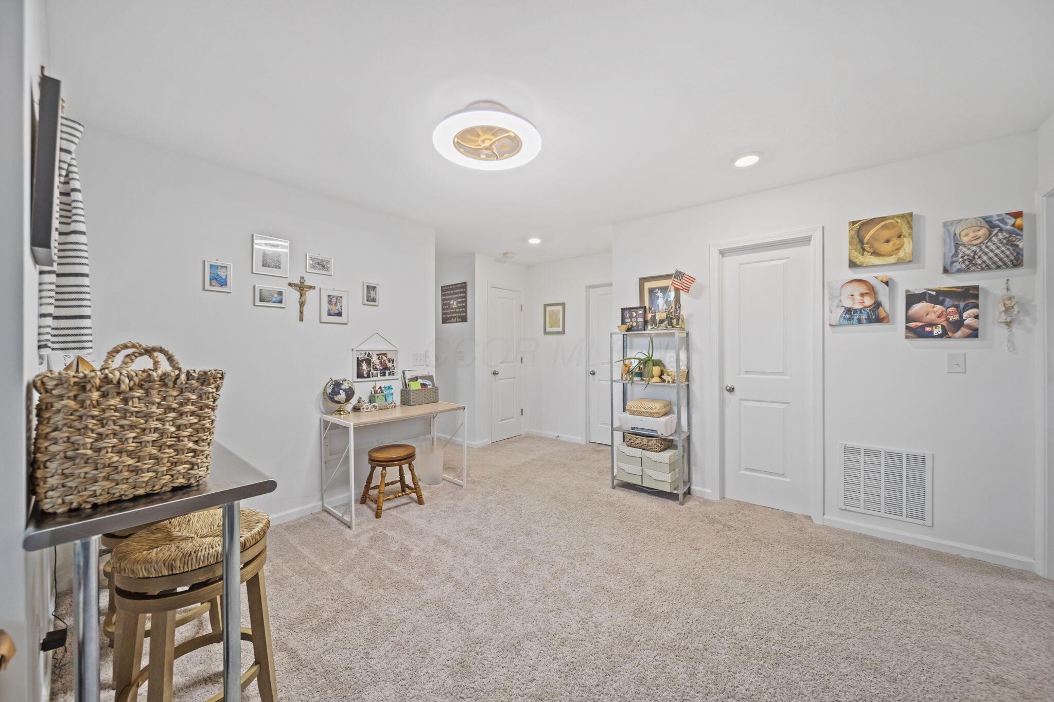 322 Juhl Court Property Photo 25