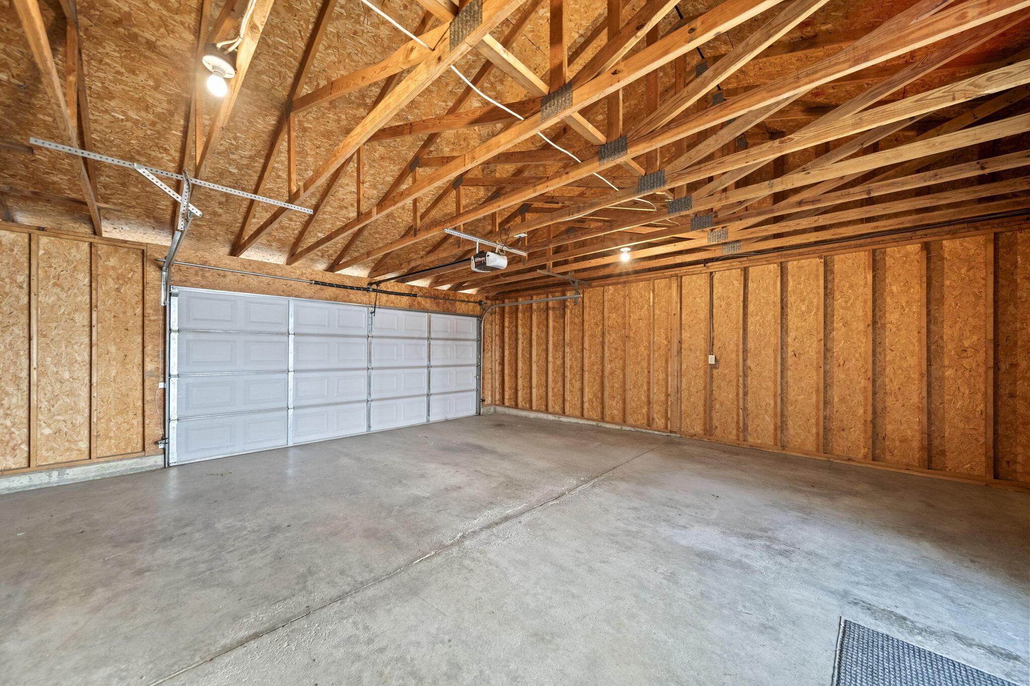 493 W 3rd Avenue Property Photo 43