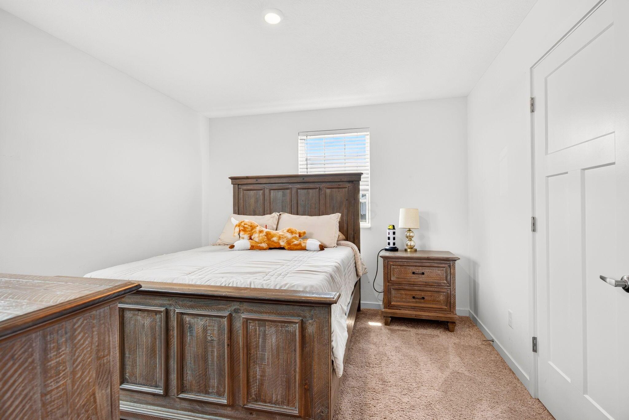 37 Thoreau Drive Property Photo 29