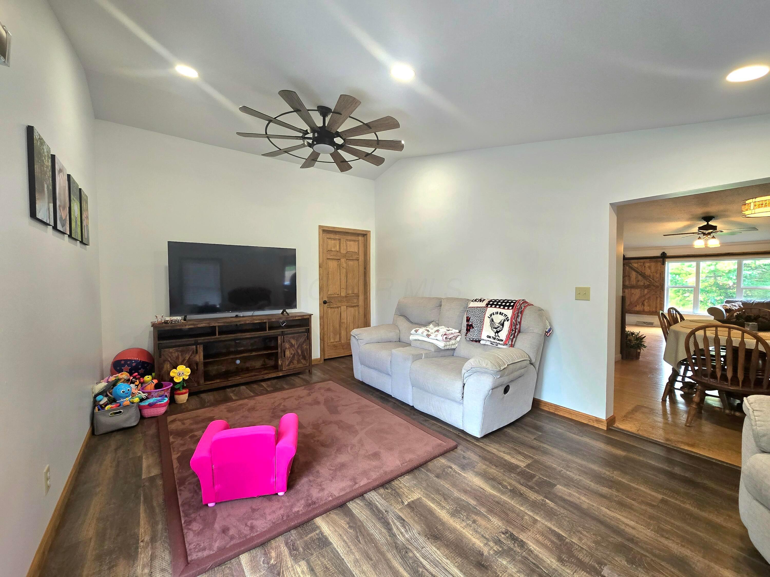 4700 County Road 25 Property Photo 11