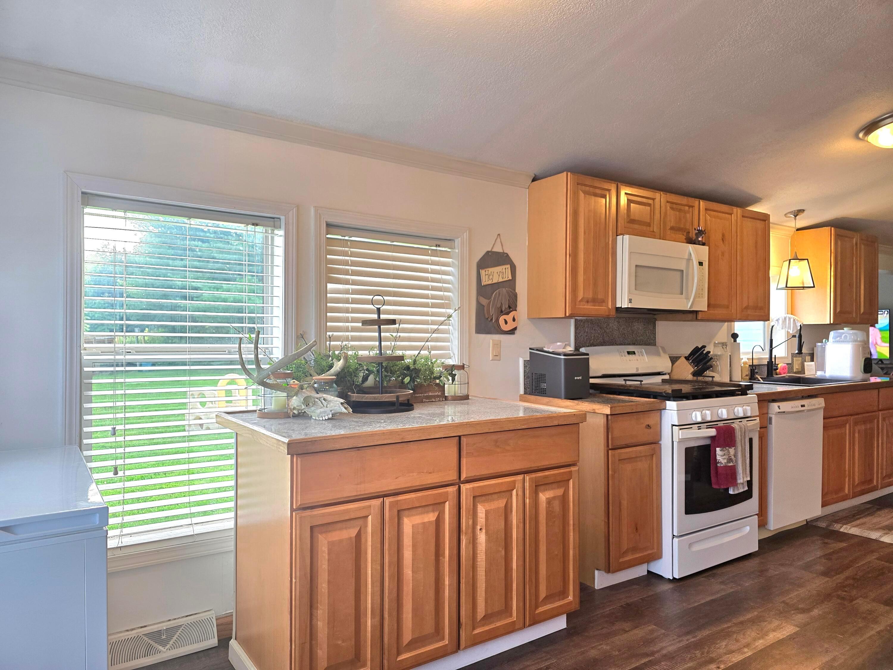 4700 County Road 25 Property Photo 19