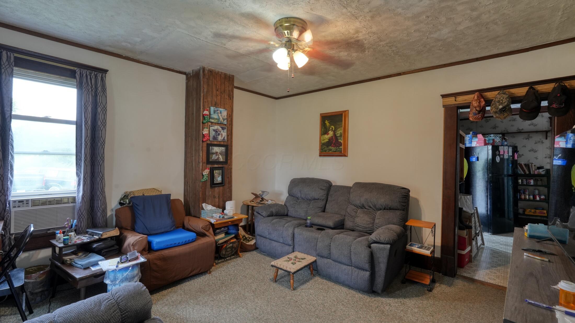 214 Main Street Property Photo 6