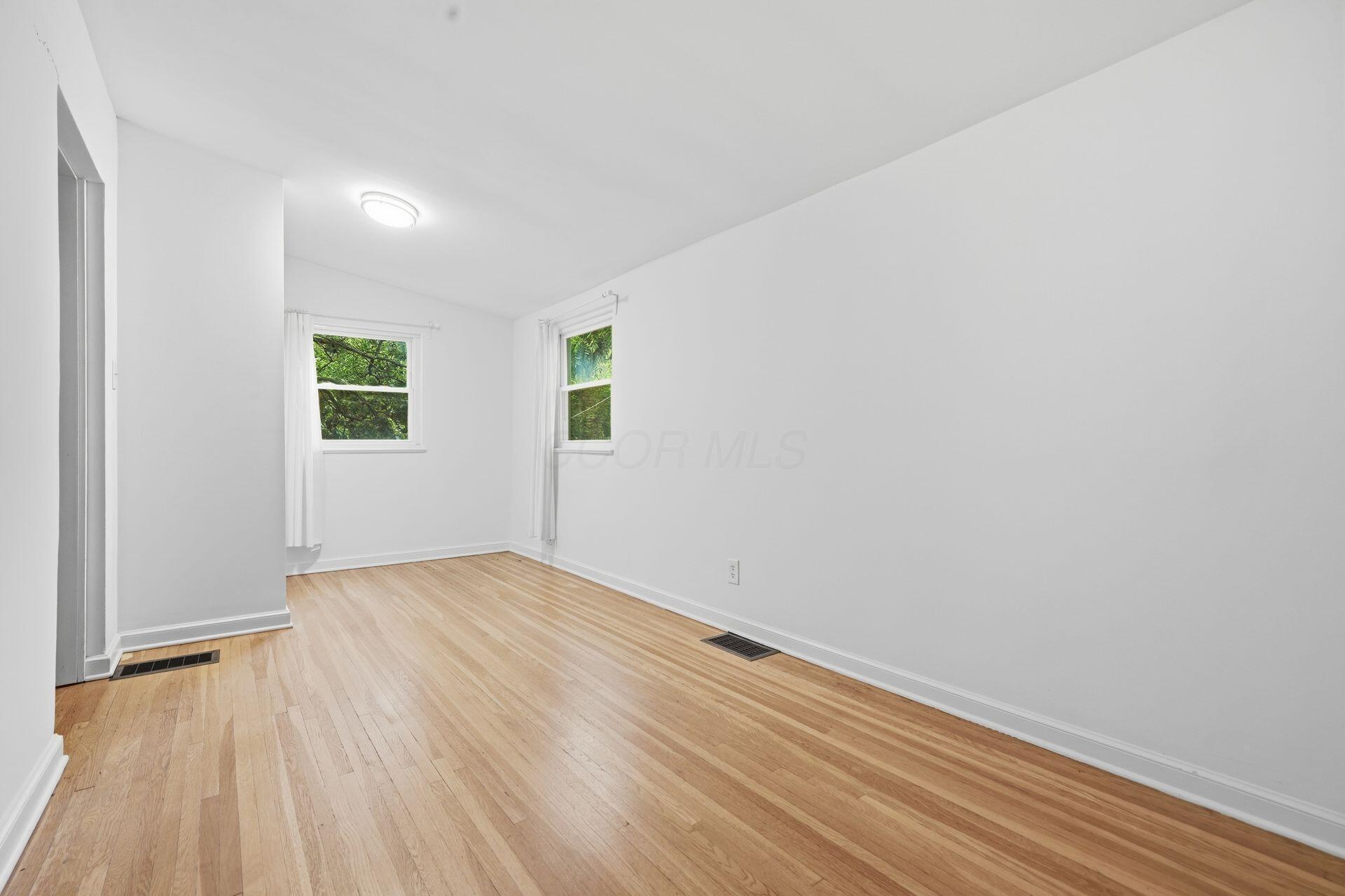255 E Kelso Road Property Photo 42