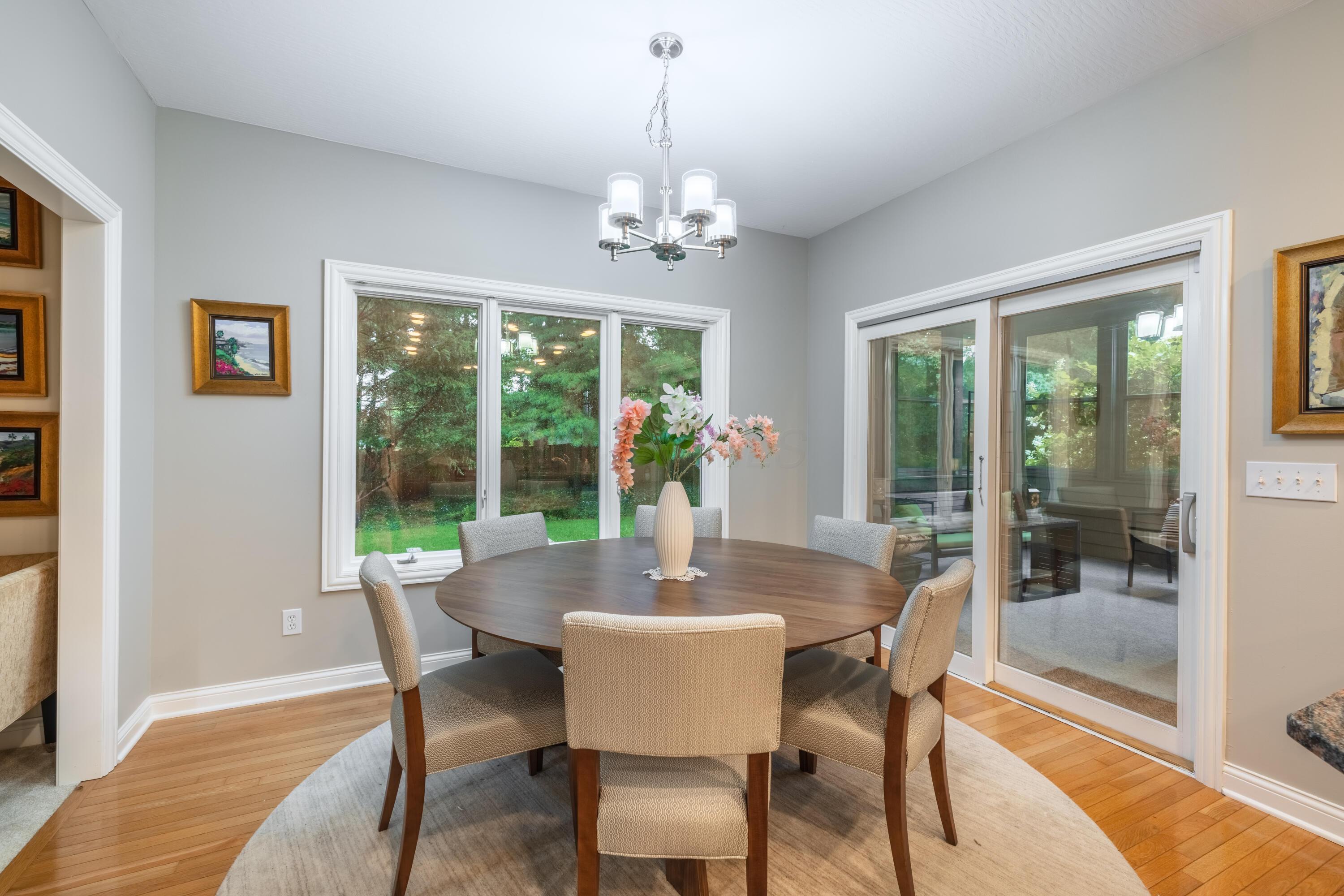 3925 Tarrington Lane Property Photo 12
