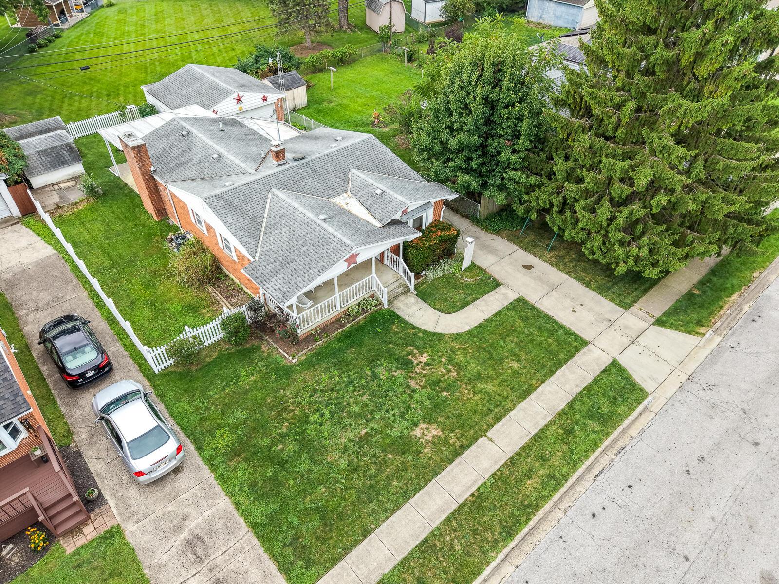 2683 Eugene Avenue Property Photo 2