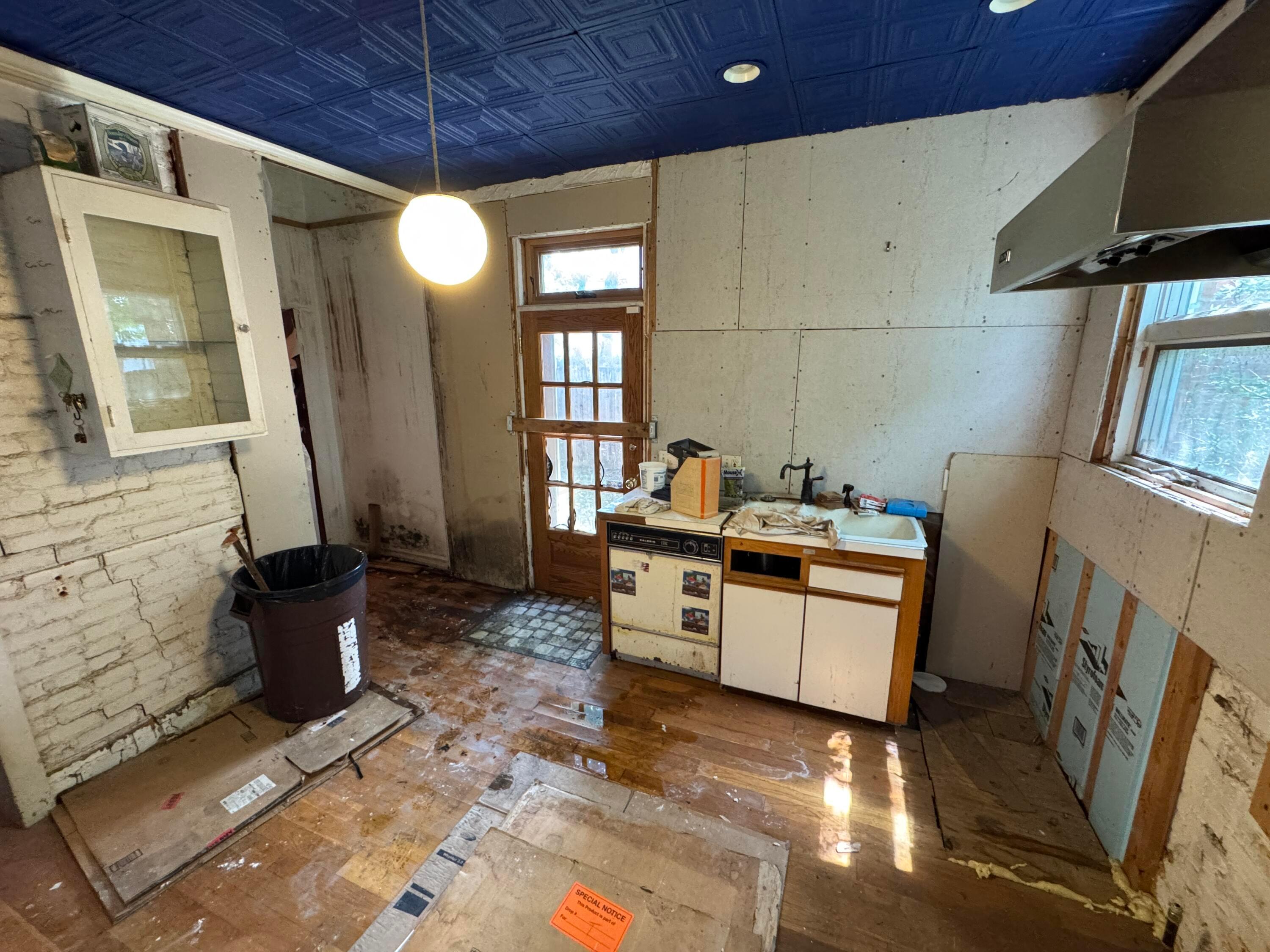 29-31 Smith Place Property Photo 50
