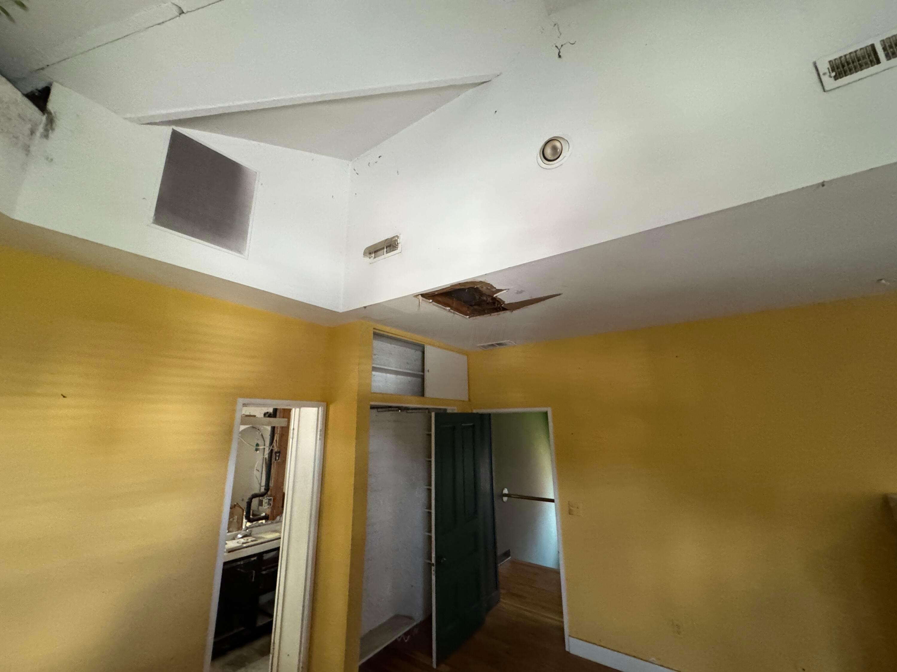 29-31 Smith Place Property Photo 68