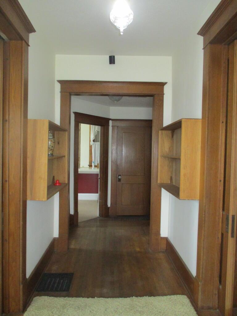 113 E High Street Property Photo 4