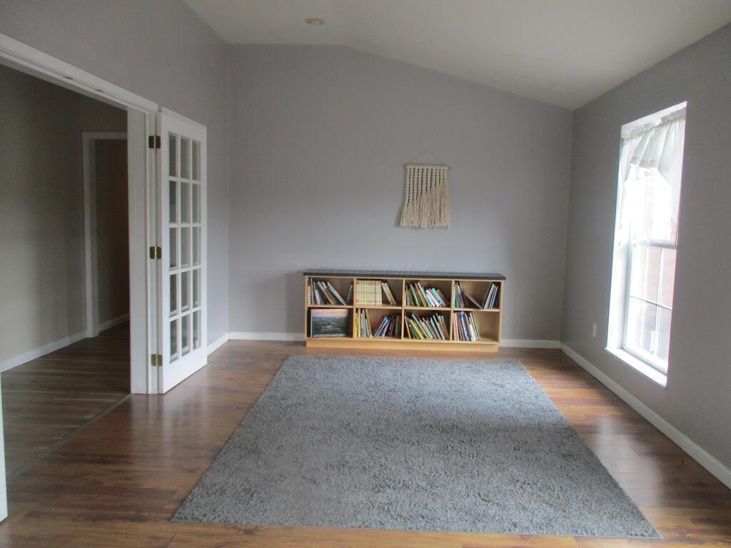 113 E High Street Property Photo 19