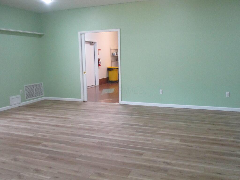 113 E High Street Property Photo 24