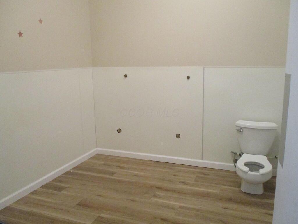 113 E High Street Property Photo 45
