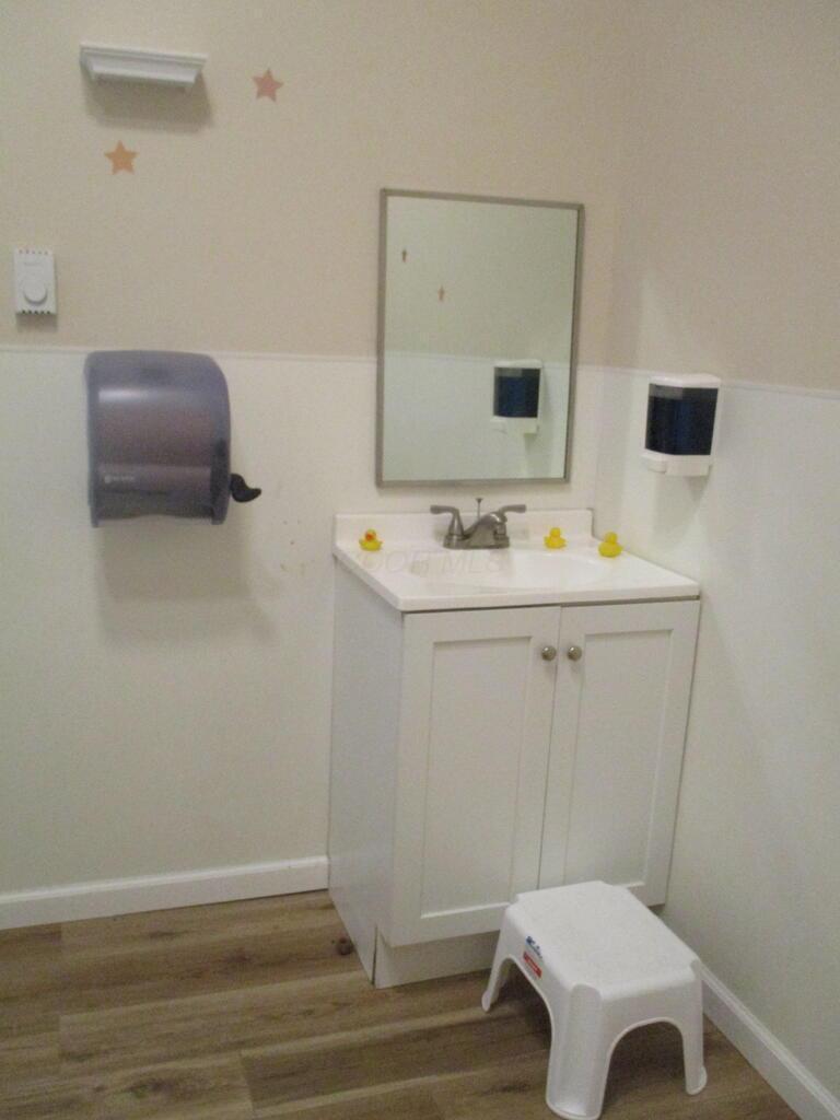 113 E High Street Property Photo 48
