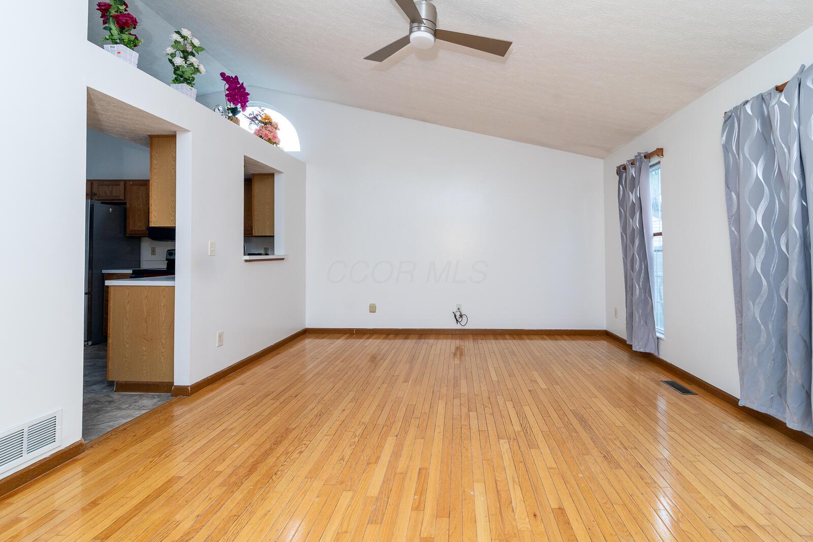 8588 Leader Drive Property Photo 8